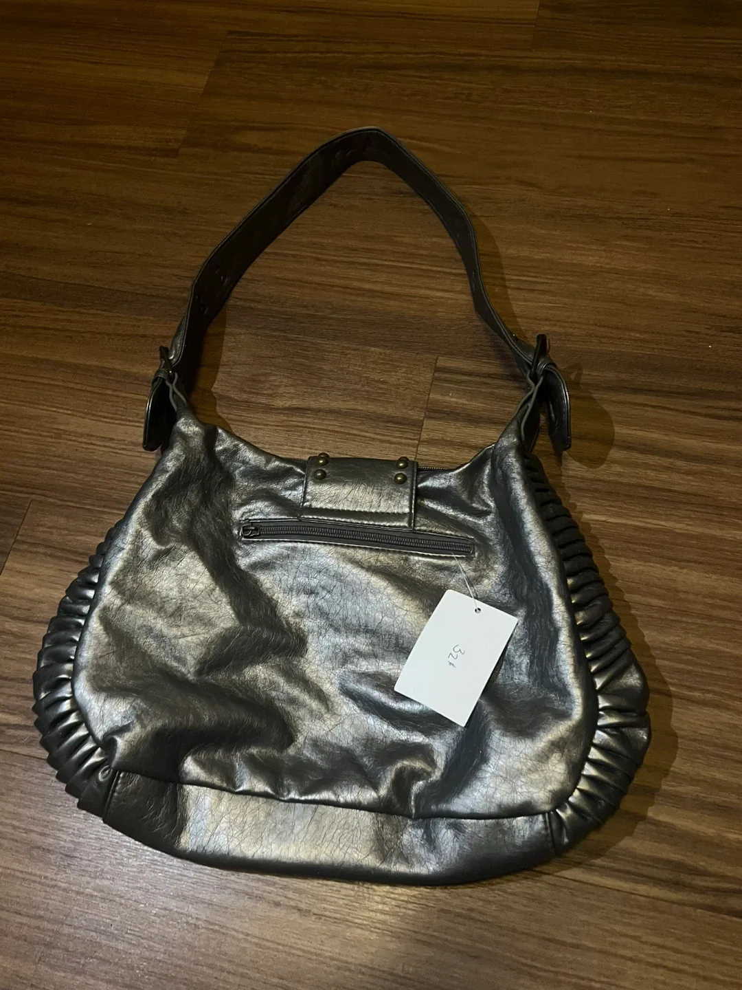 Silver Metallic Shoulder Bag Vintage image indicator(3)