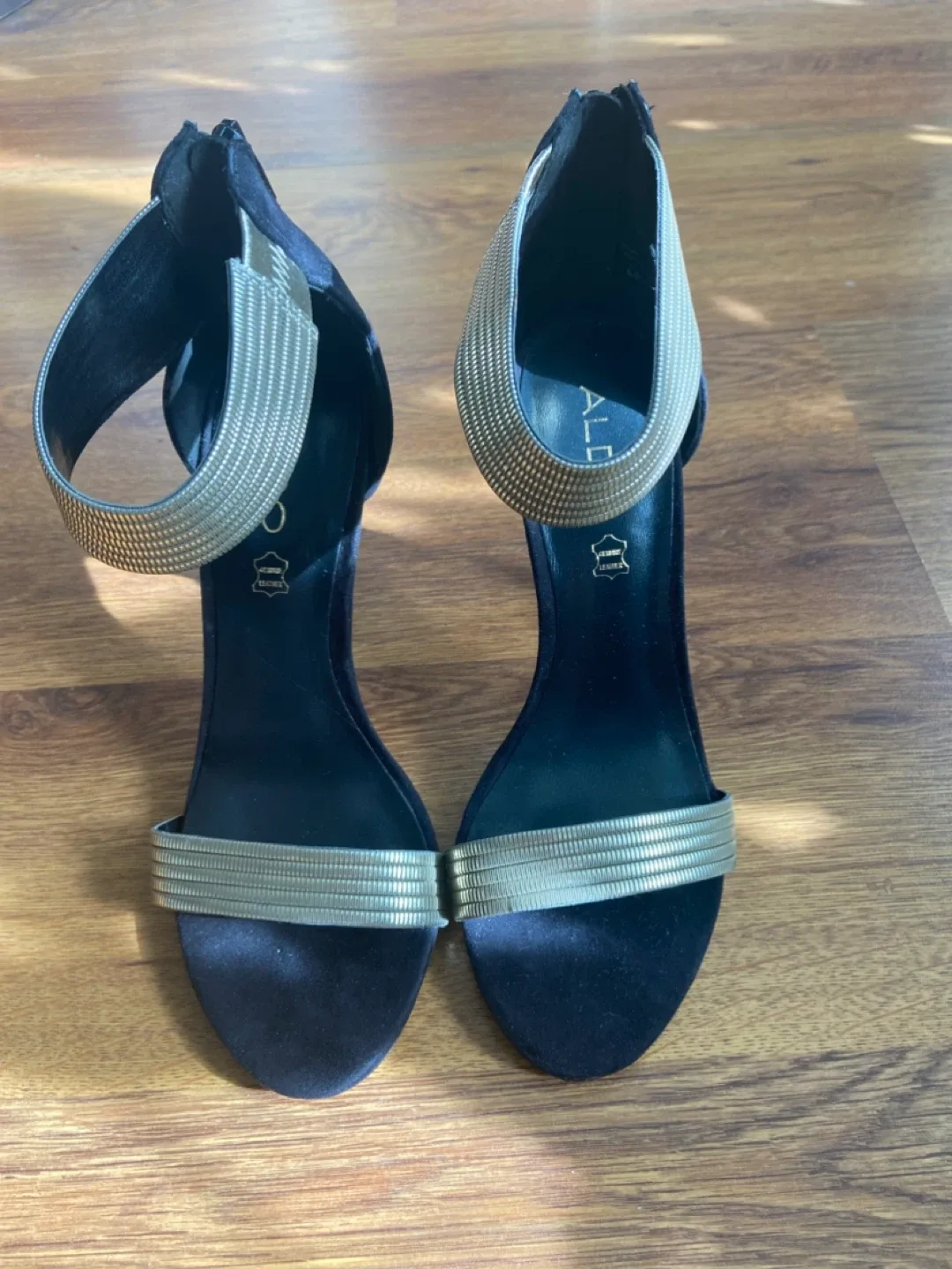 ALDO Black & Gold Heels, Size 7 thumbnail