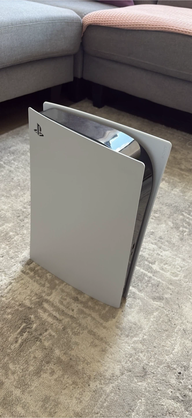 PlayStation 5 (PS5) Console Digital Edition - photo 2