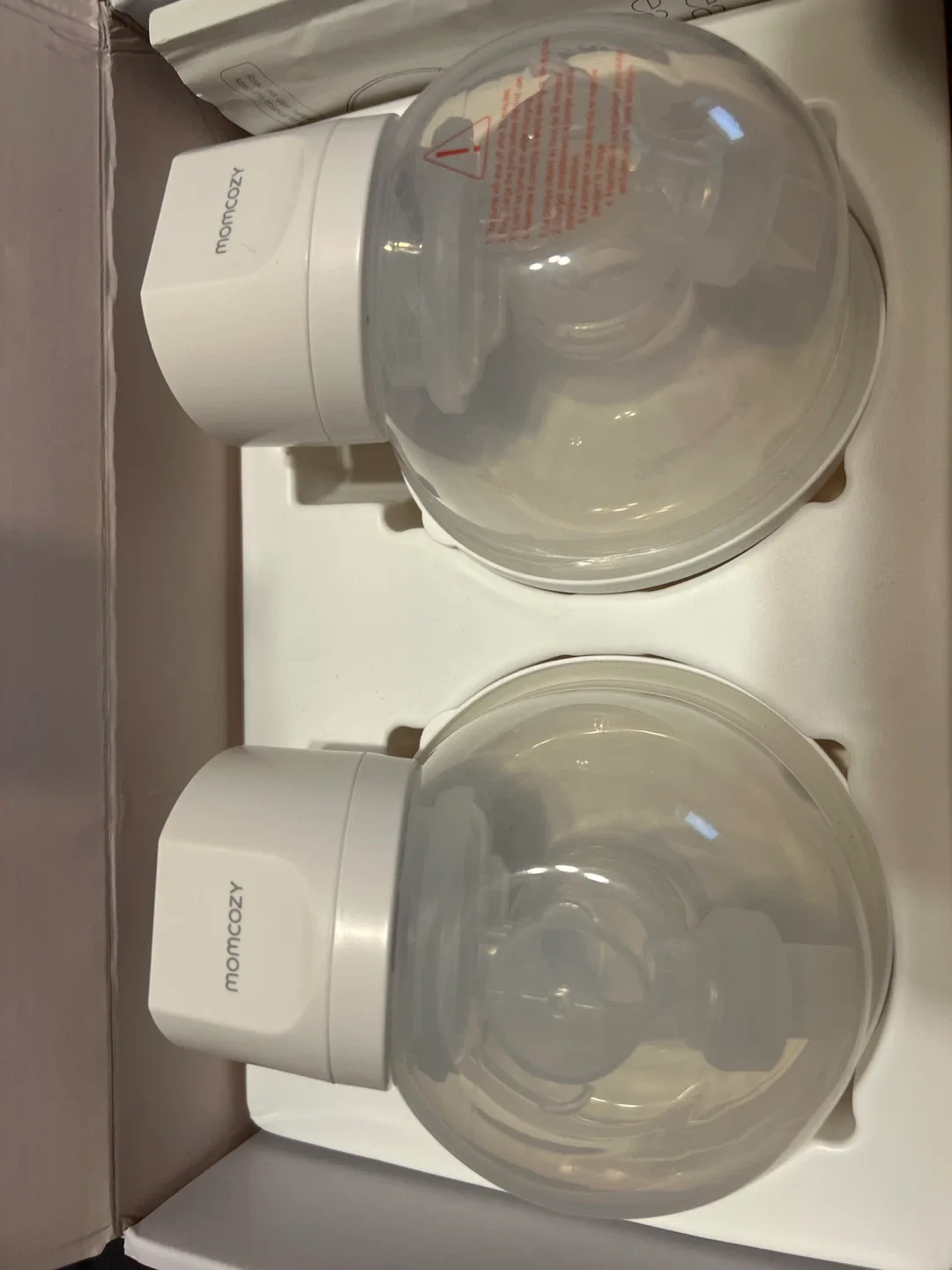 New open box Momcozy S12 Pro Hands-Free Breast Pump (2 Pack) image indicator(3)