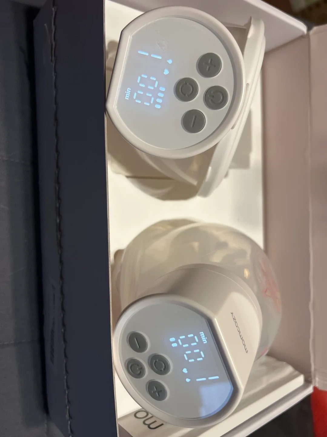 New open box Momcozy S12 Pro Hands-Free Breast Pump (2 Pack) image indicator(5)