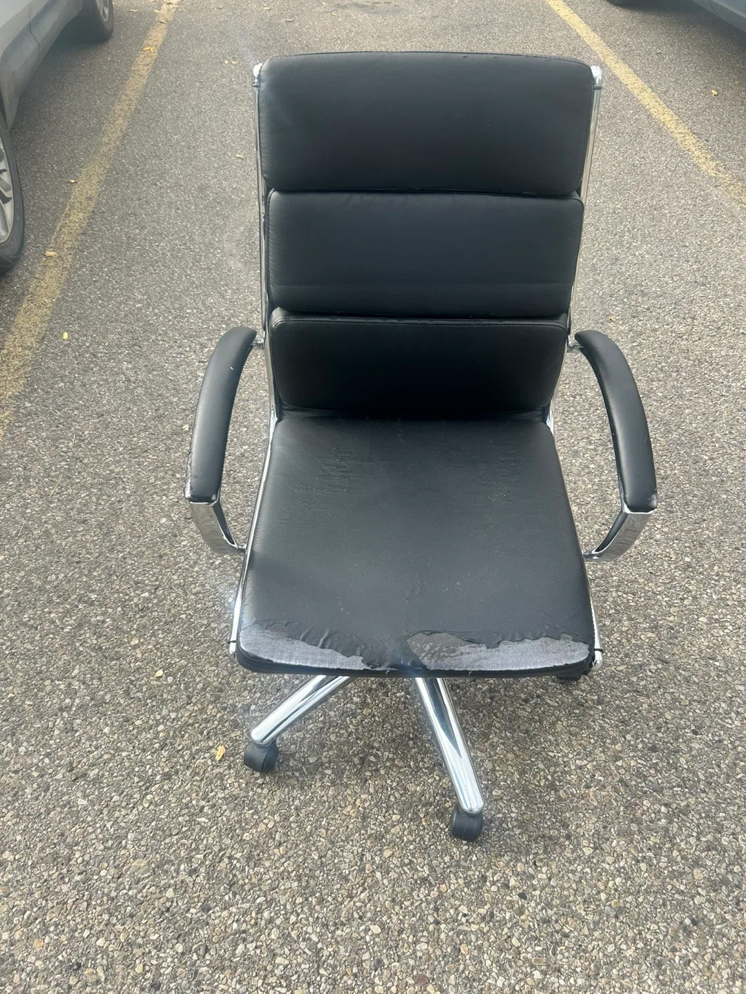 Black Office Chair thumbnail