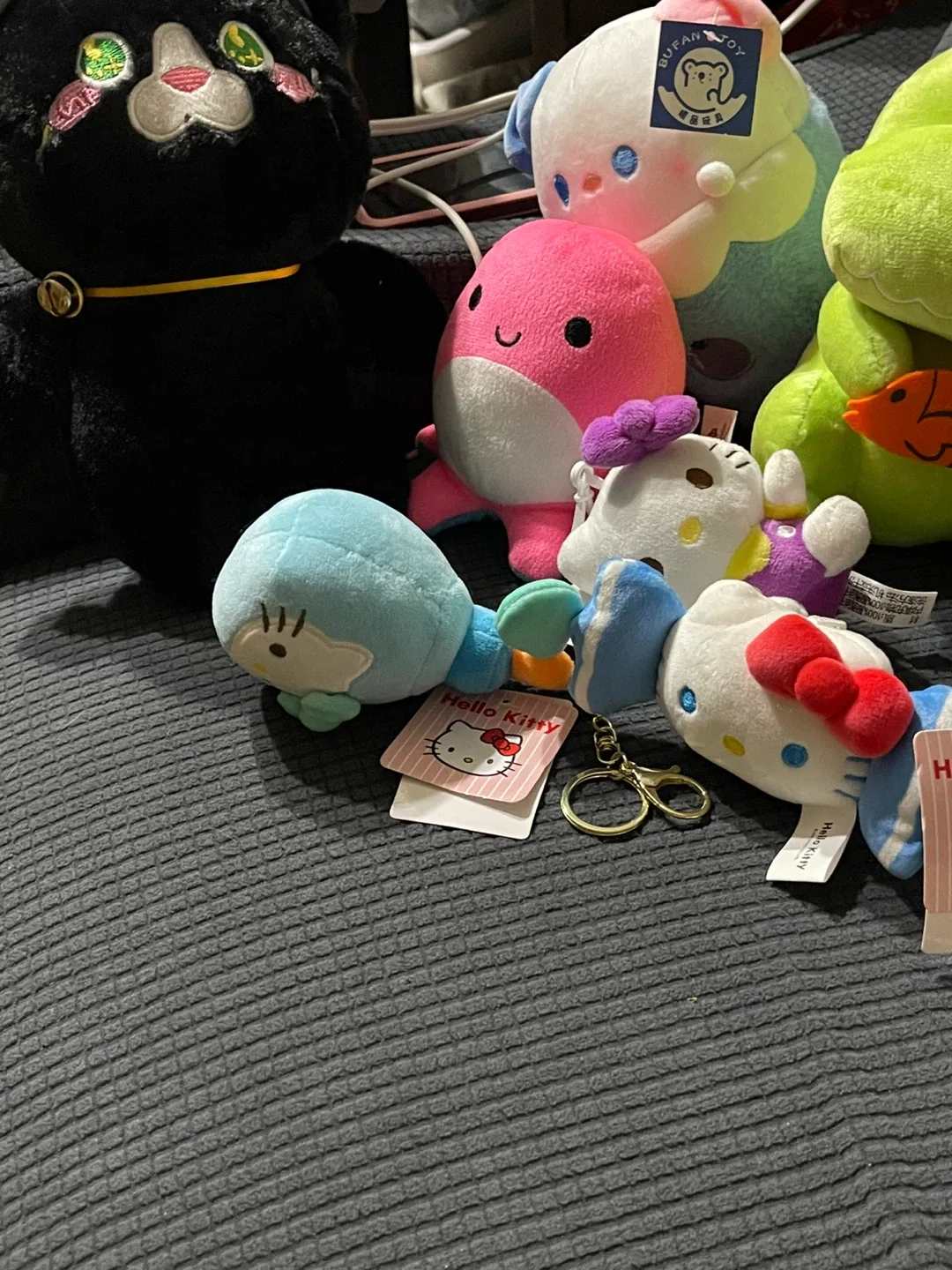 Brand new  7 pcs Assorted Plush Toys - Hello Kitty, Aoger image indicator(2)