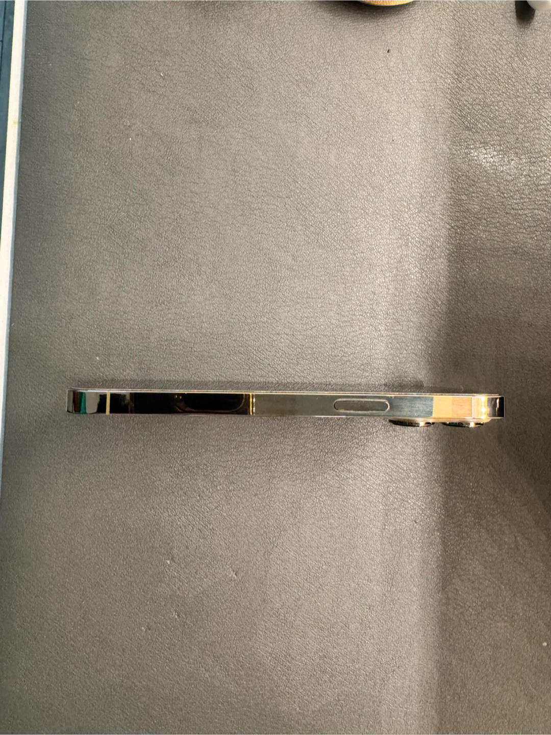 iPhone 13 Pro  Gold 128gb Like New - photo 4