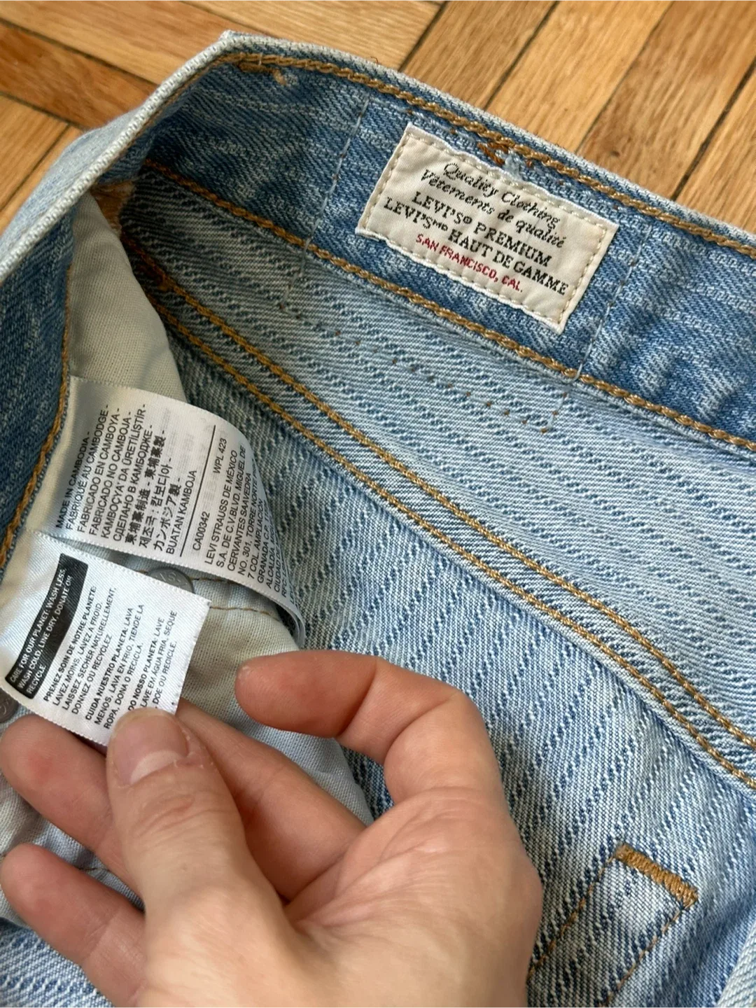 Levi's and Pimkie Jeans Bundle image indicator(5)