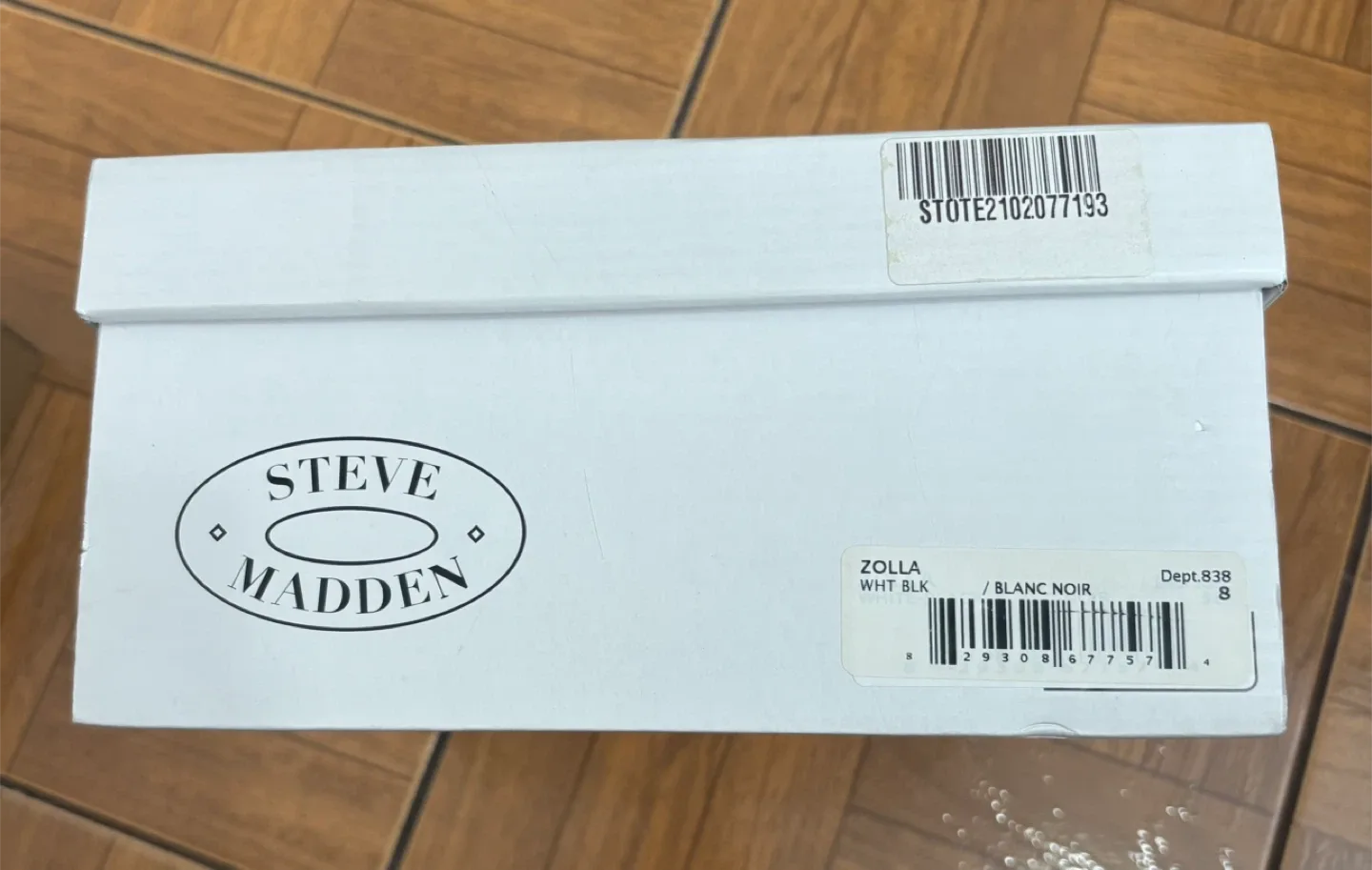 Women’s Steve Madden Zolla White/Black Sneakers - Size 8 image indicator(5)