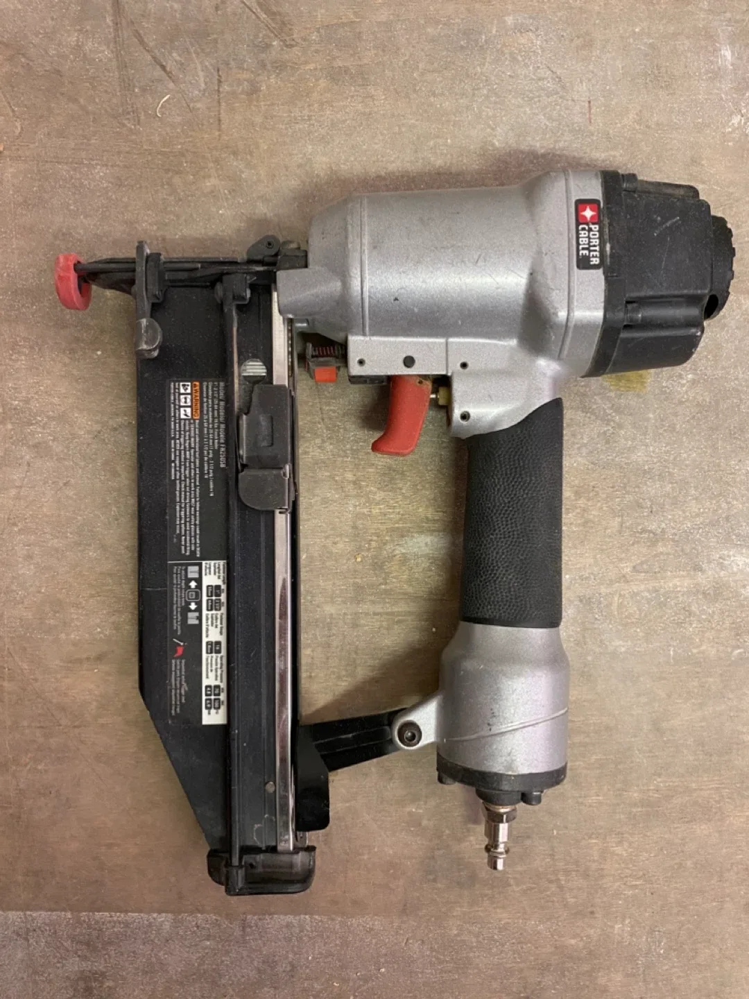 Porter Cable FN250SB Finish Nailer thumbnail