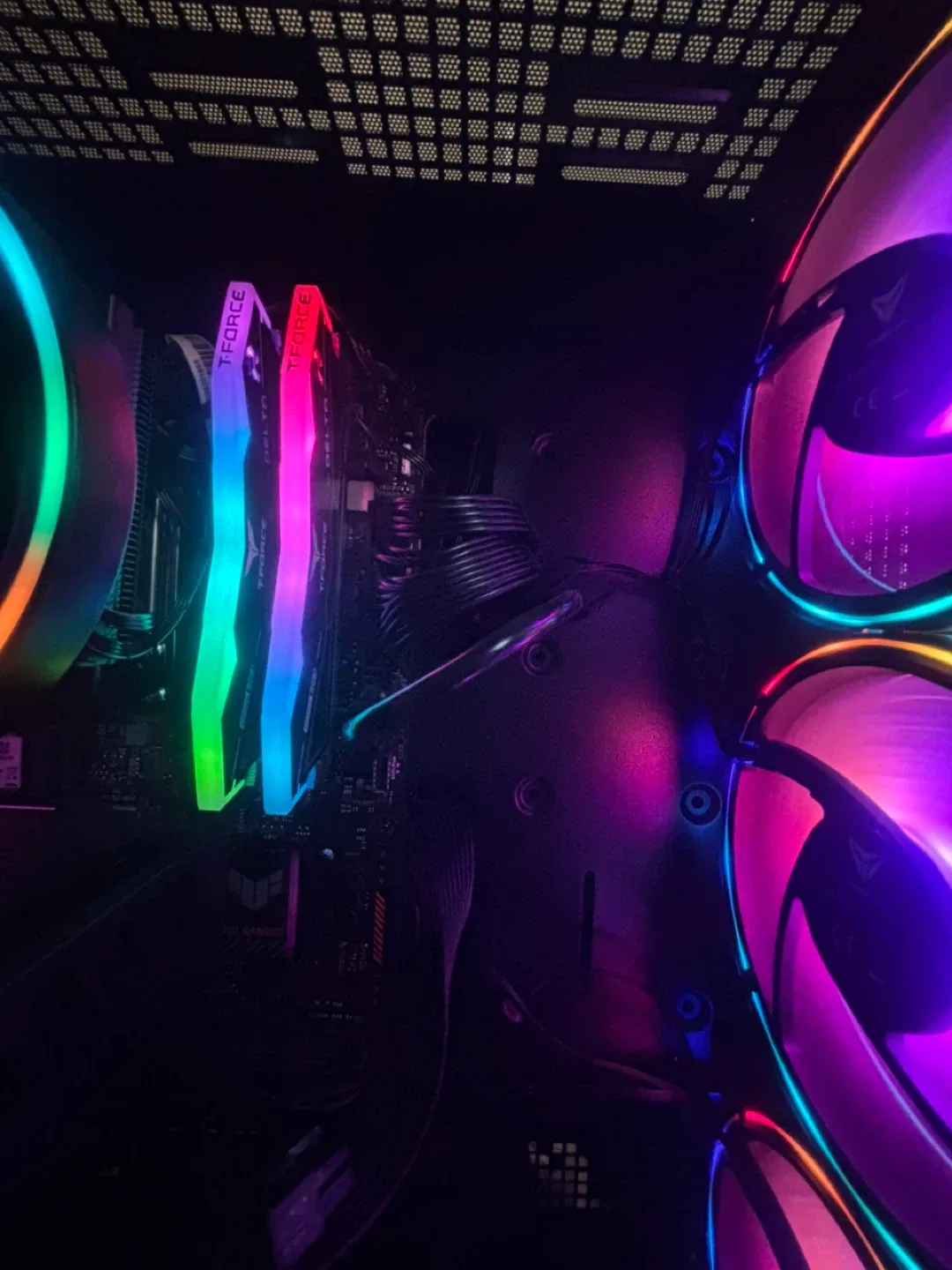 Armoury Gaming PC – RTX 4060, Ryzen 5 7500f, 32GB RAM image indicator(6)