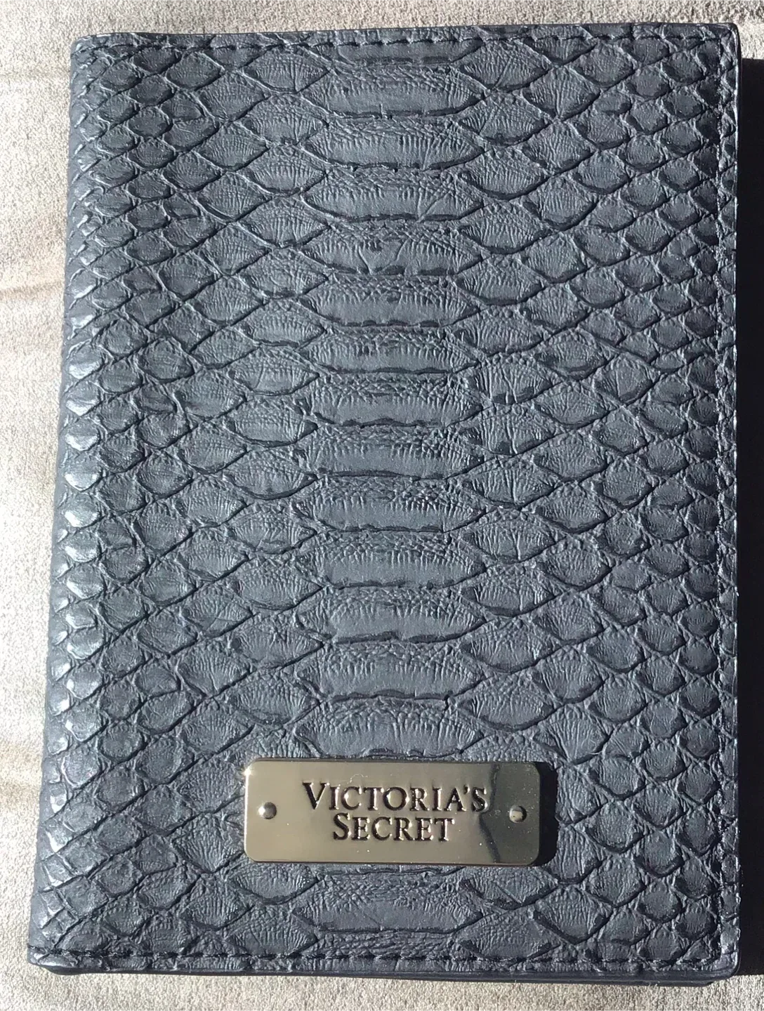 Victoria's Secret Cosmetic Bags & Passport Holder image indicator(3)