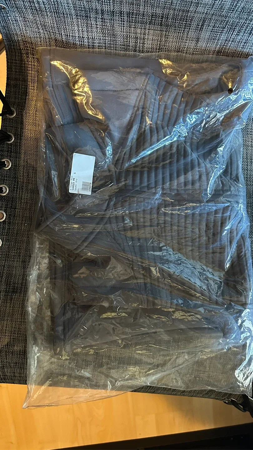 Spyder Women's Timeless Vest, Size S brand new with tag image indicator(6)