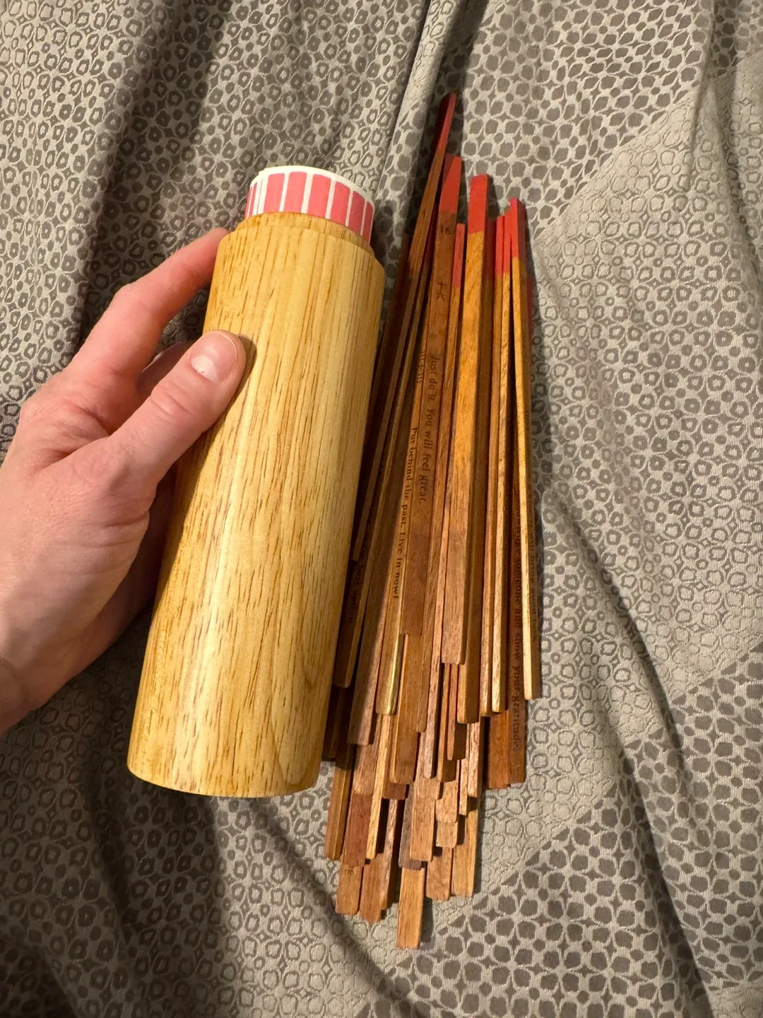 Japanese OMIKUJI Fortune Telling Sticks Set image indicator(4)