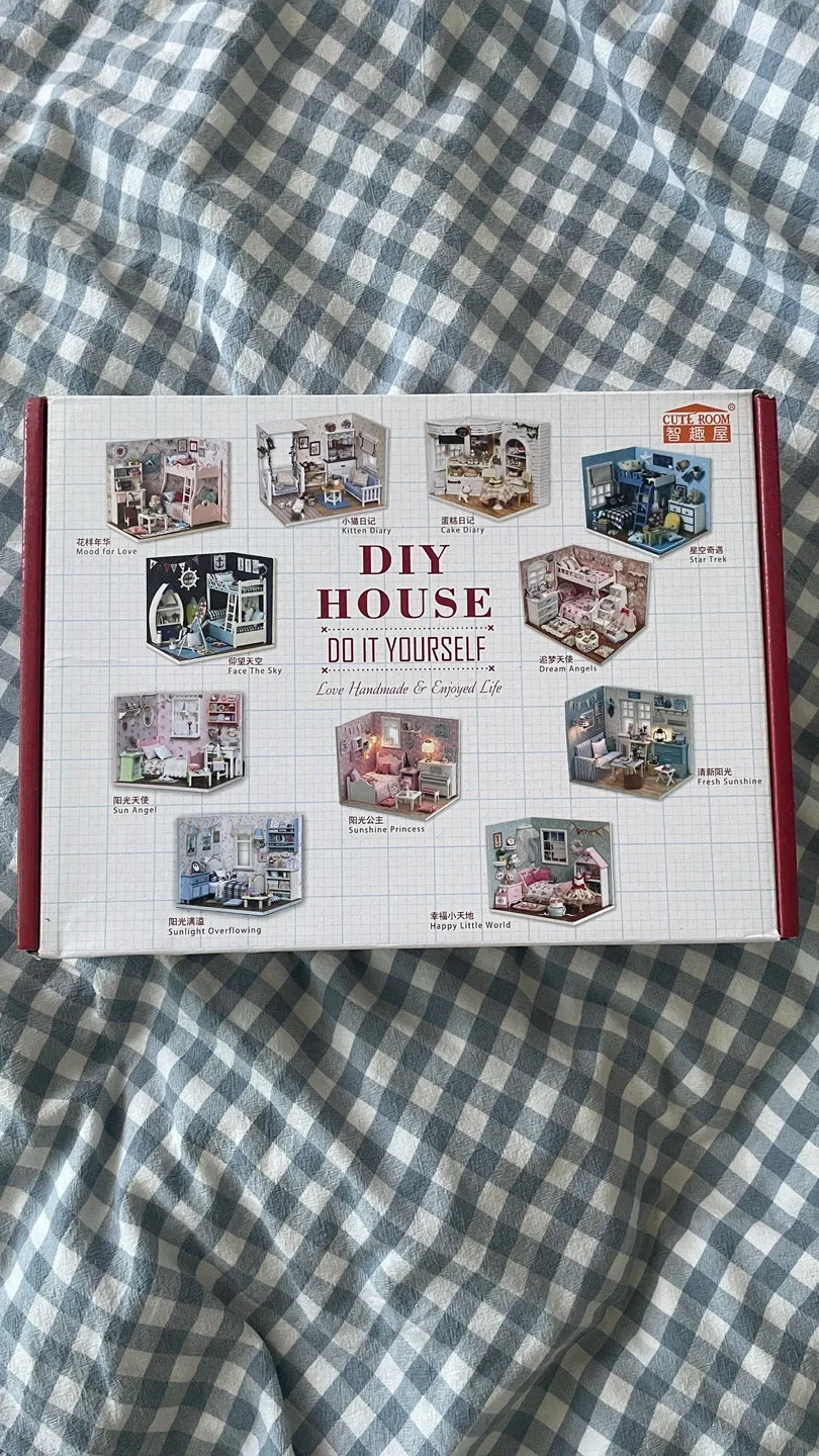 DIY House Kit thumbnail
