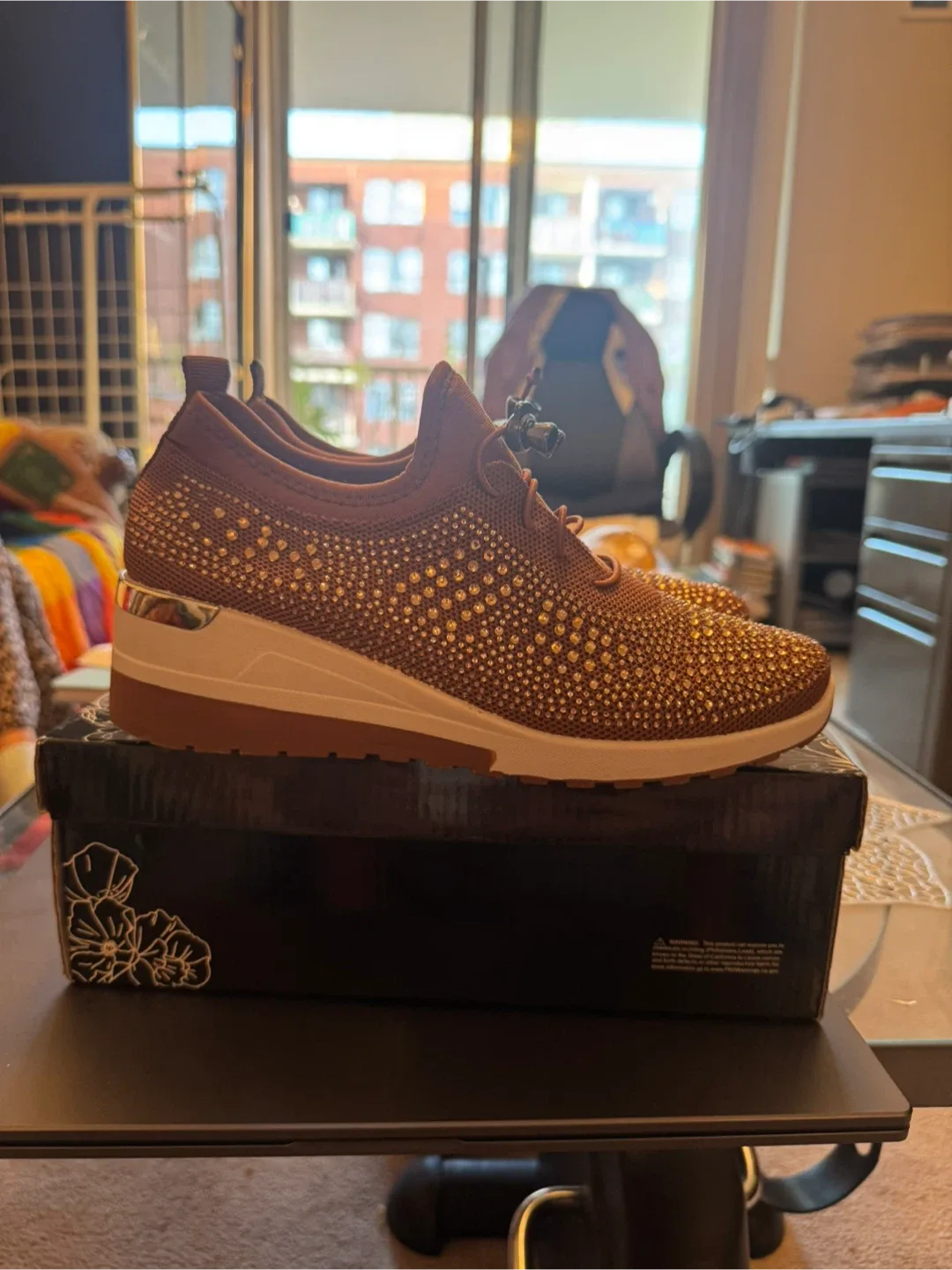 Atalina Women’s Brown Sneakers - Size 40 EU or 8.5 to 9 US image indicator(2)