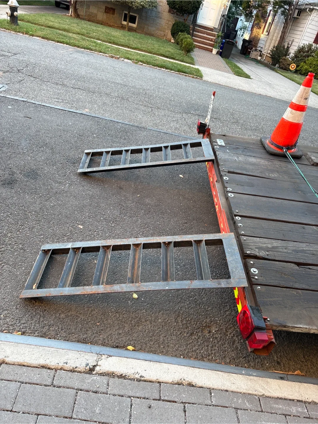 Pair of Metal Trailer Ramps image indicator(3)