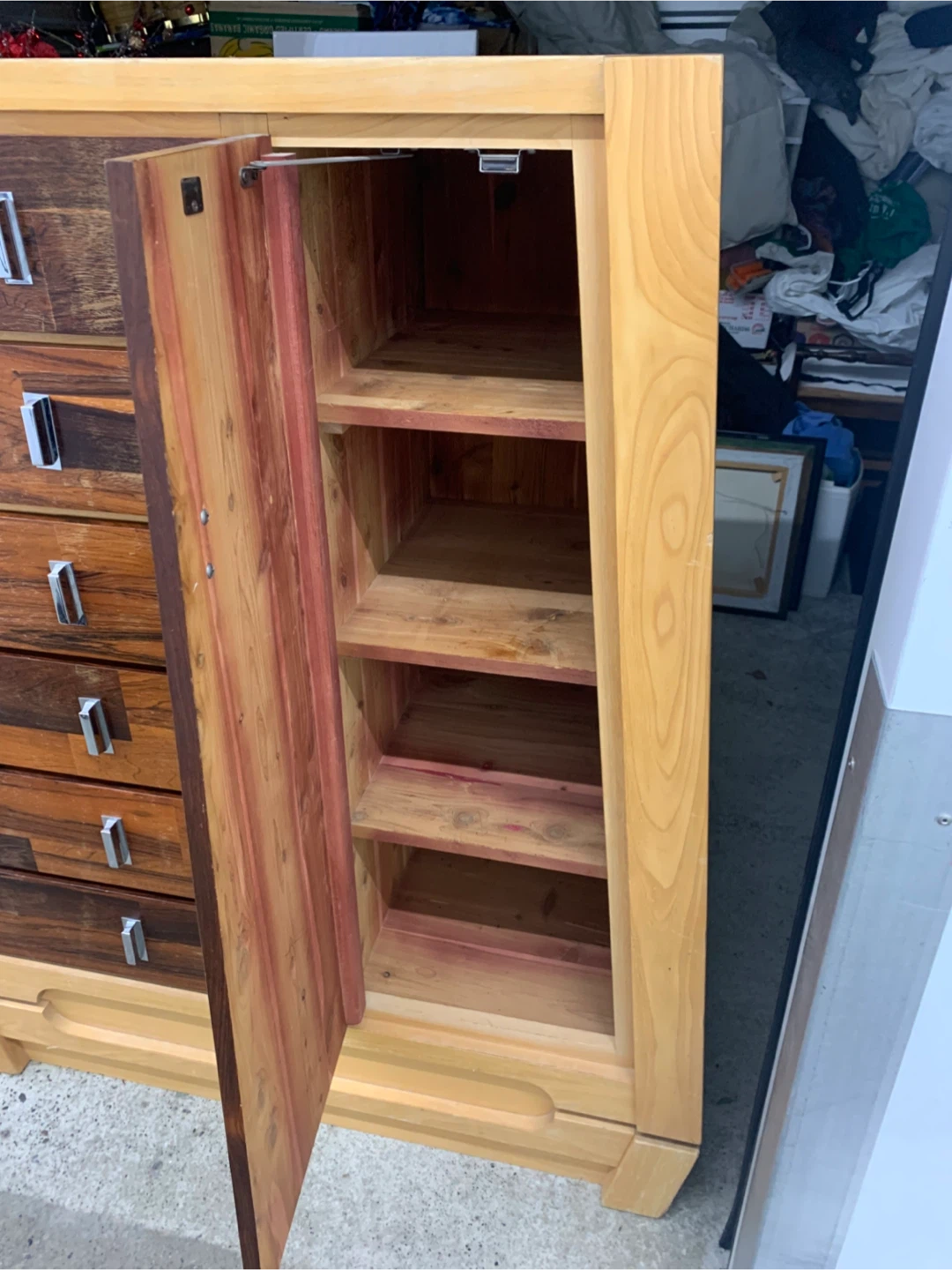 Wooden Dresser/Cabinet - photo 3