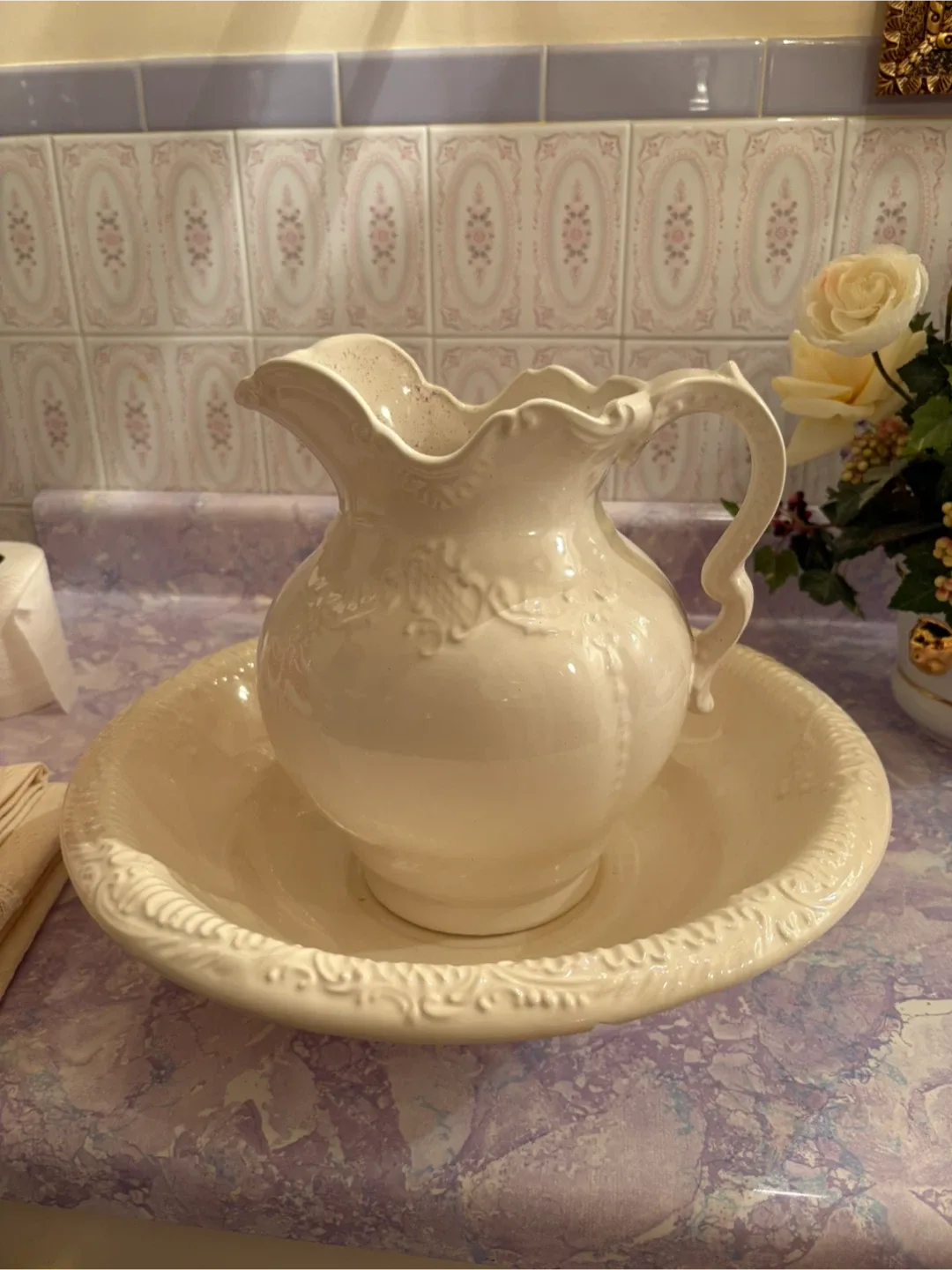 Vintage Cream Pitcher and Basin Set thumbnail