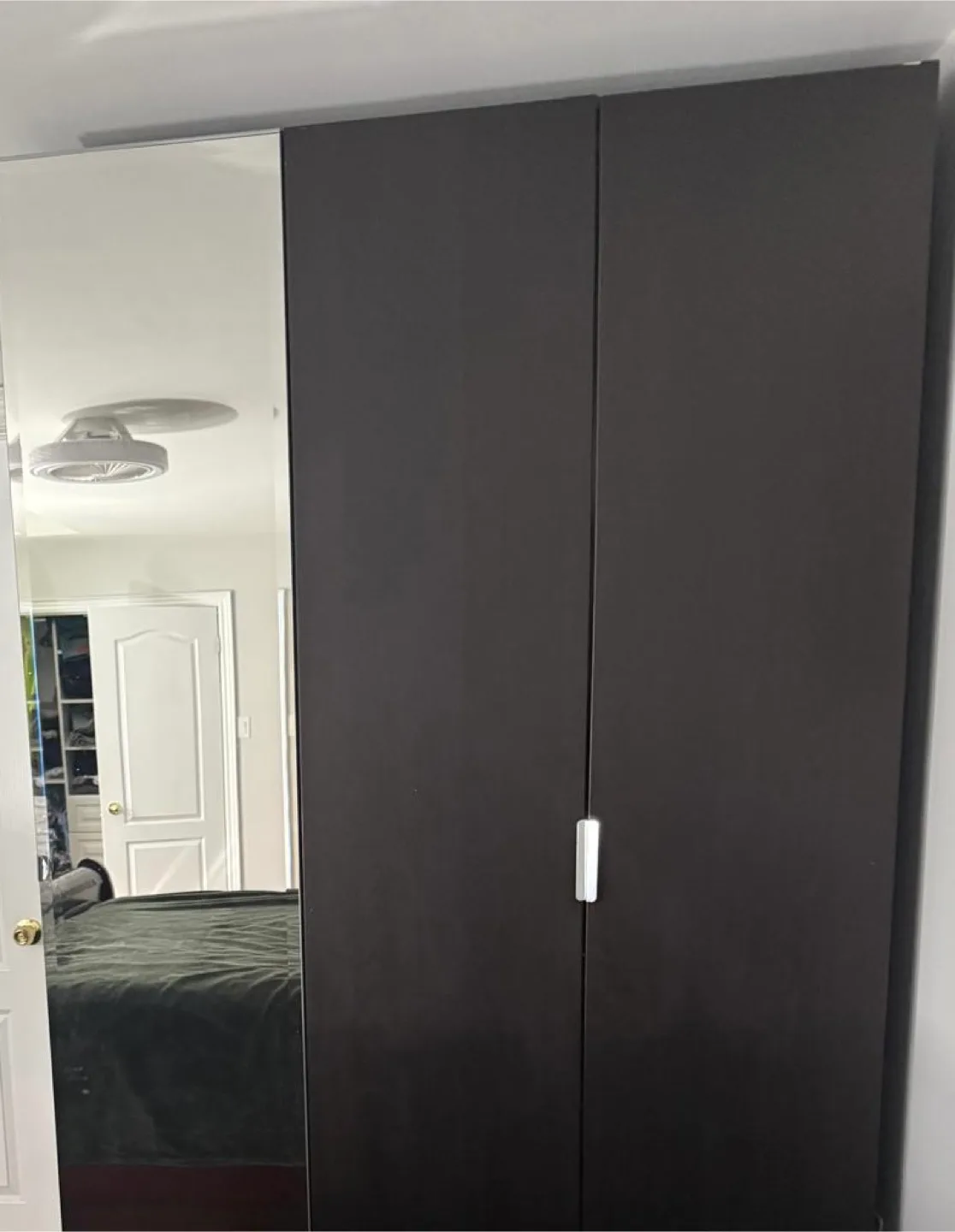 Dark Brown Wardrobe with Mirror Door very excellent condition image indicator(4)