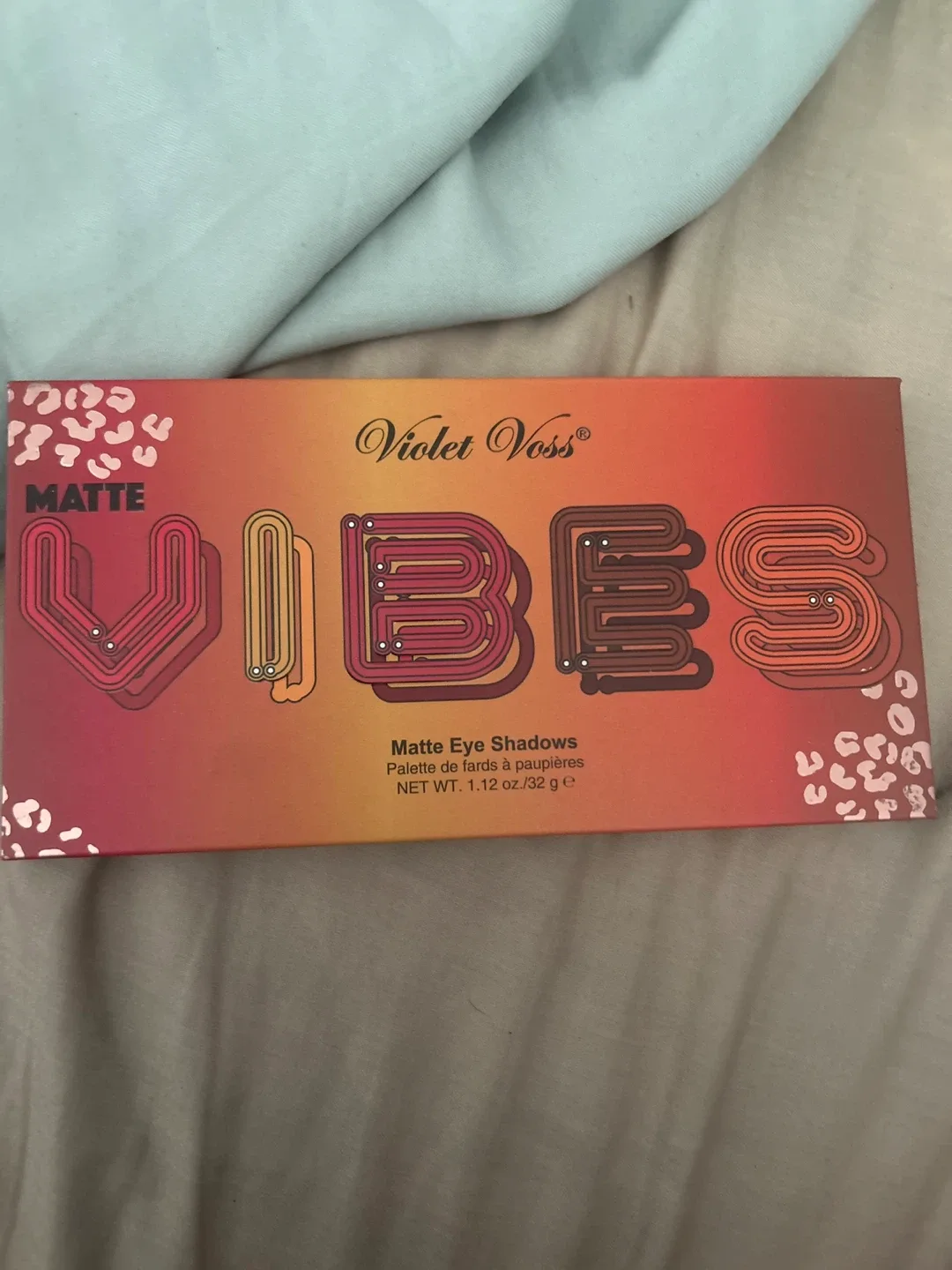 Violet Voss Vibes Matte Eyeshadow Palette image indicator(2)