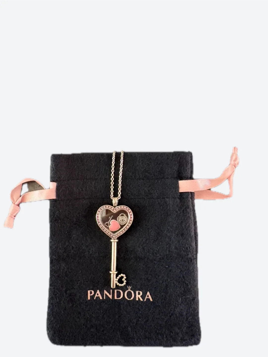 Pandora Heart Key Necklace image indicator(2)