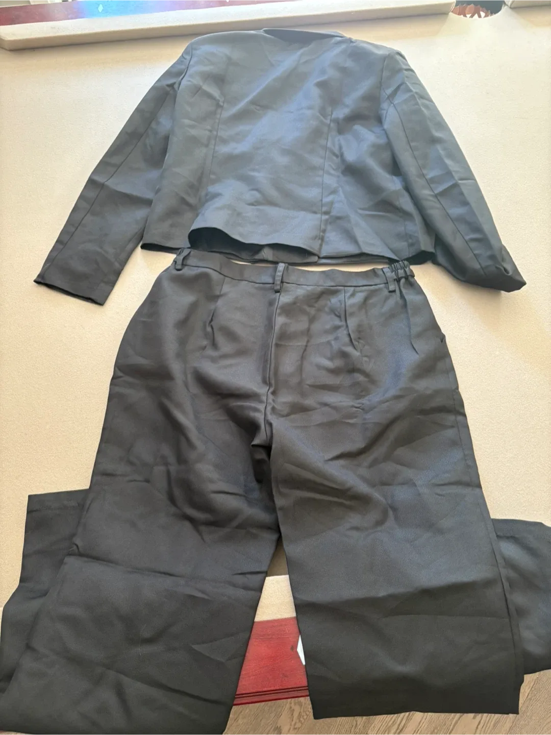 Black Blazer and Pants Set image indicator(2)