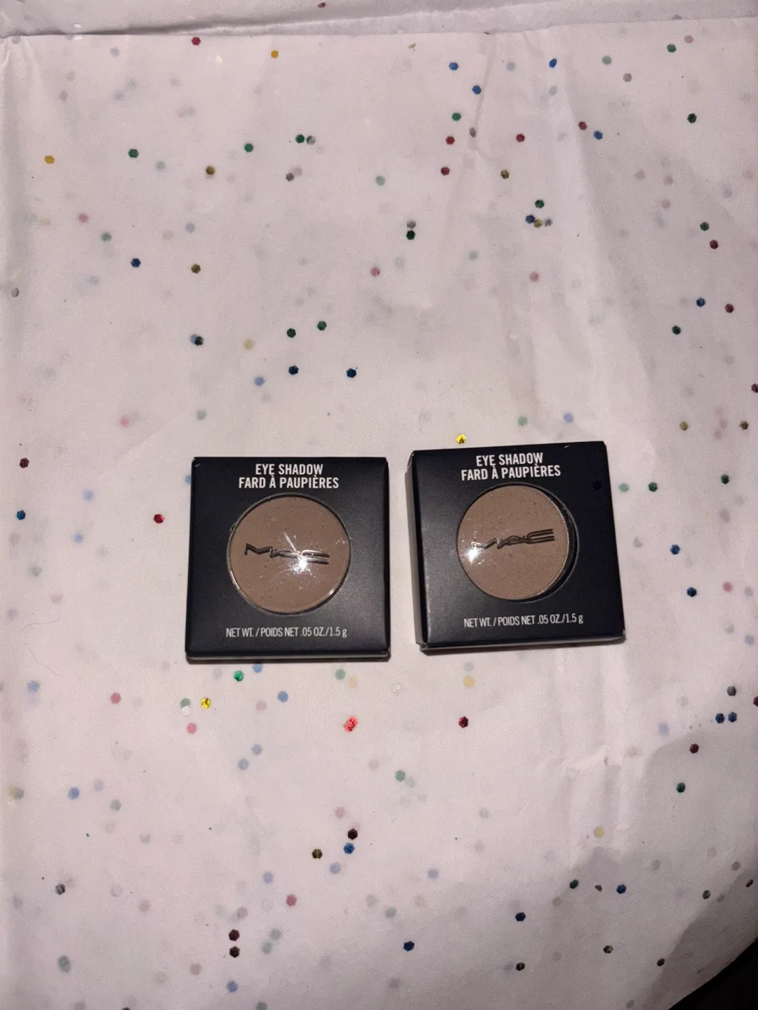 MAC Cosmetics Bundle - Eyeshadow, Cream, Foundation & More! image indicator(3)
