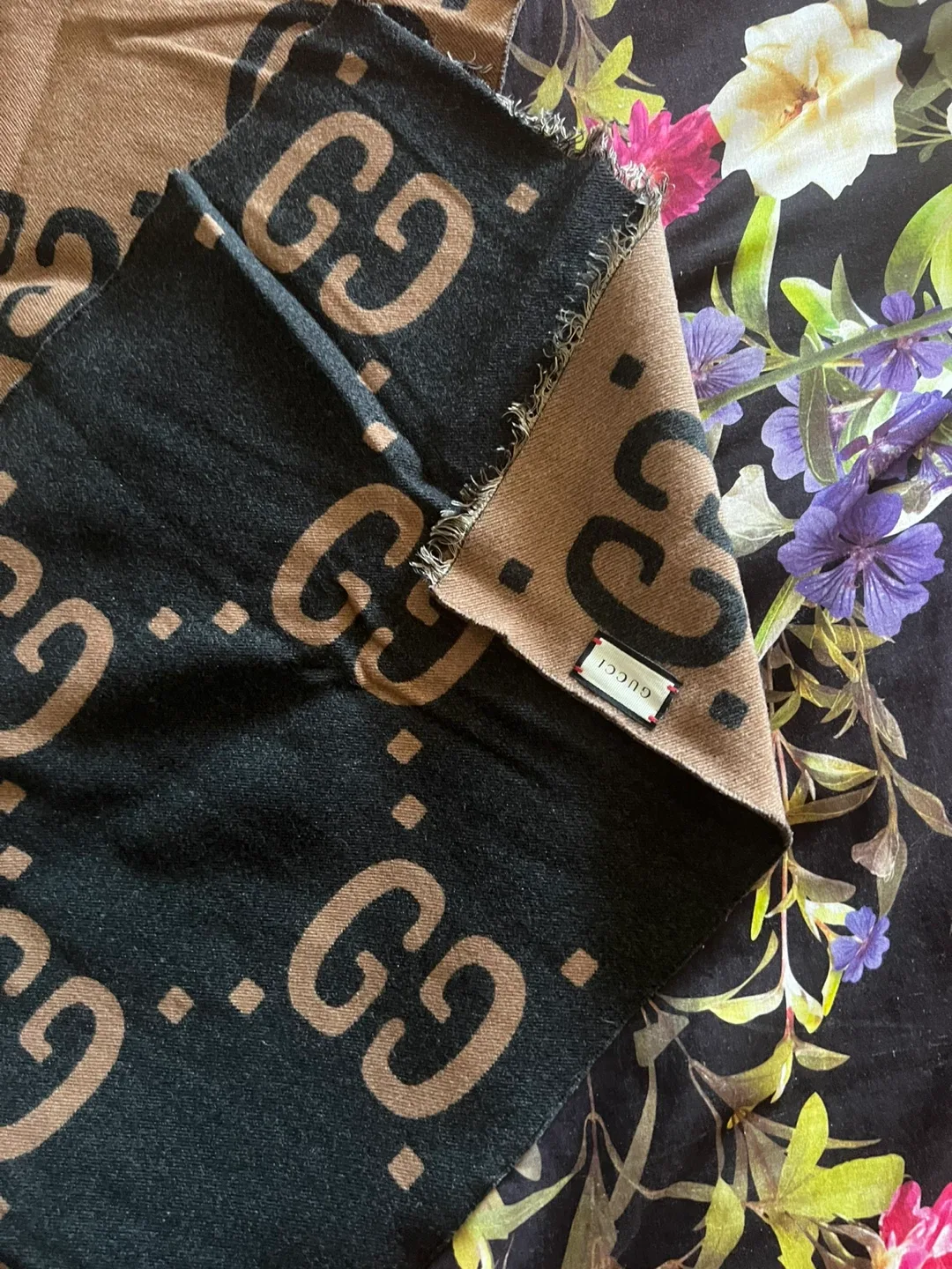 Gucci Wool Scarf 🌺 thumbnail