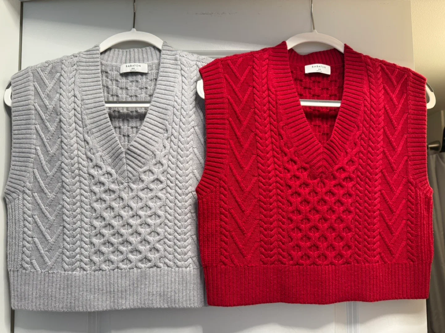 Babaton Merino wool Sweater Vest thumbnail