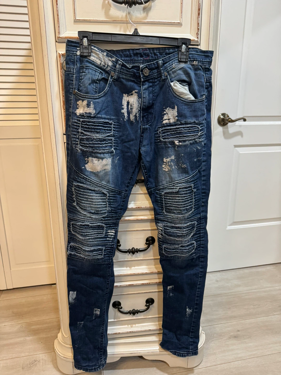 Ravmen Black label Distressed Denim Jeans