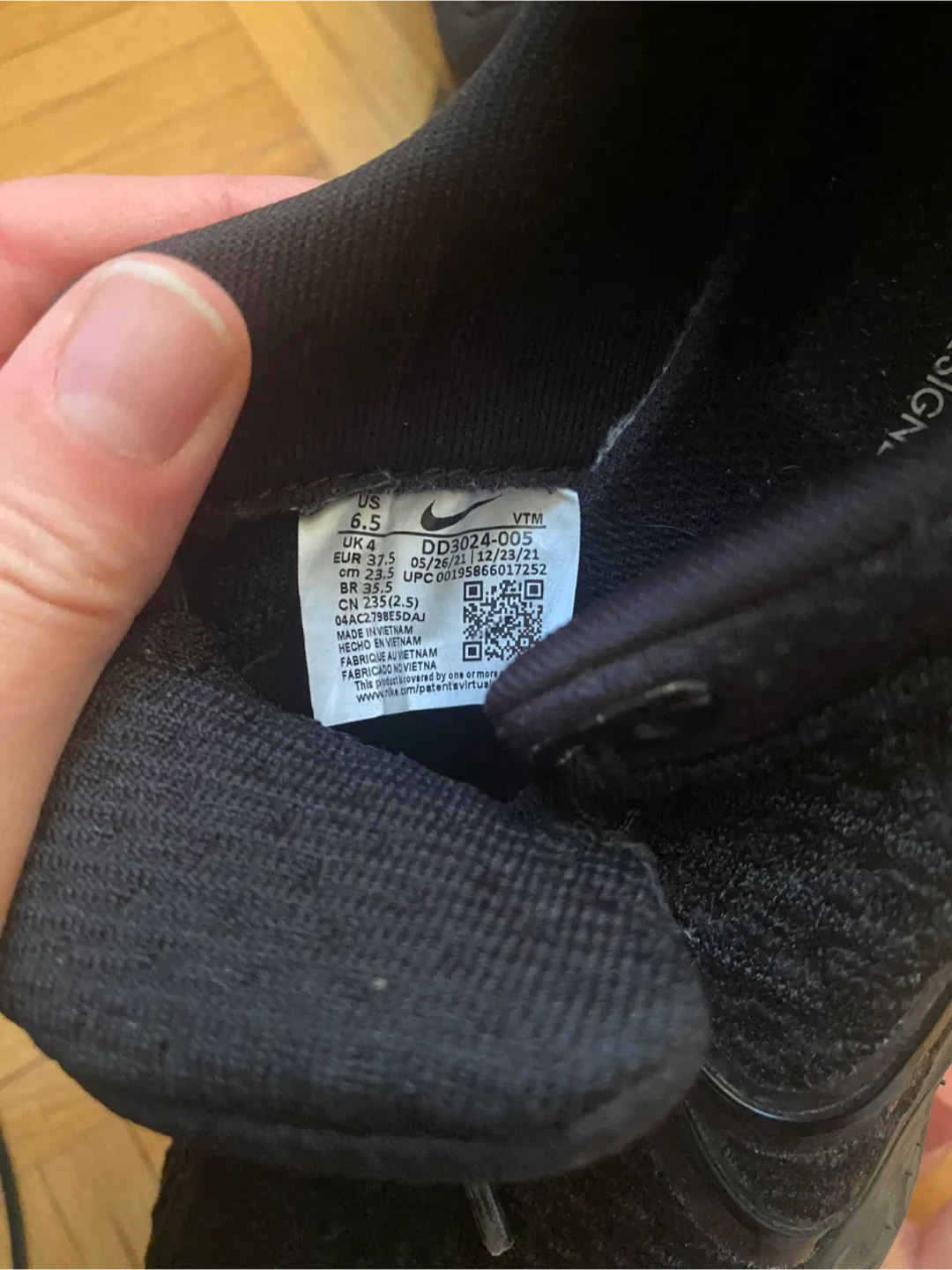 Nike React Infinity Flyknit 3 Black, Size 6.5 image indicator(4)