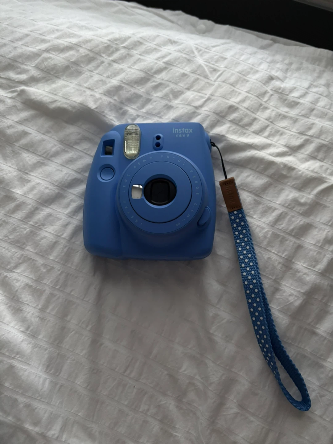 Fujifilm Instax Mini 9 Camera + Case