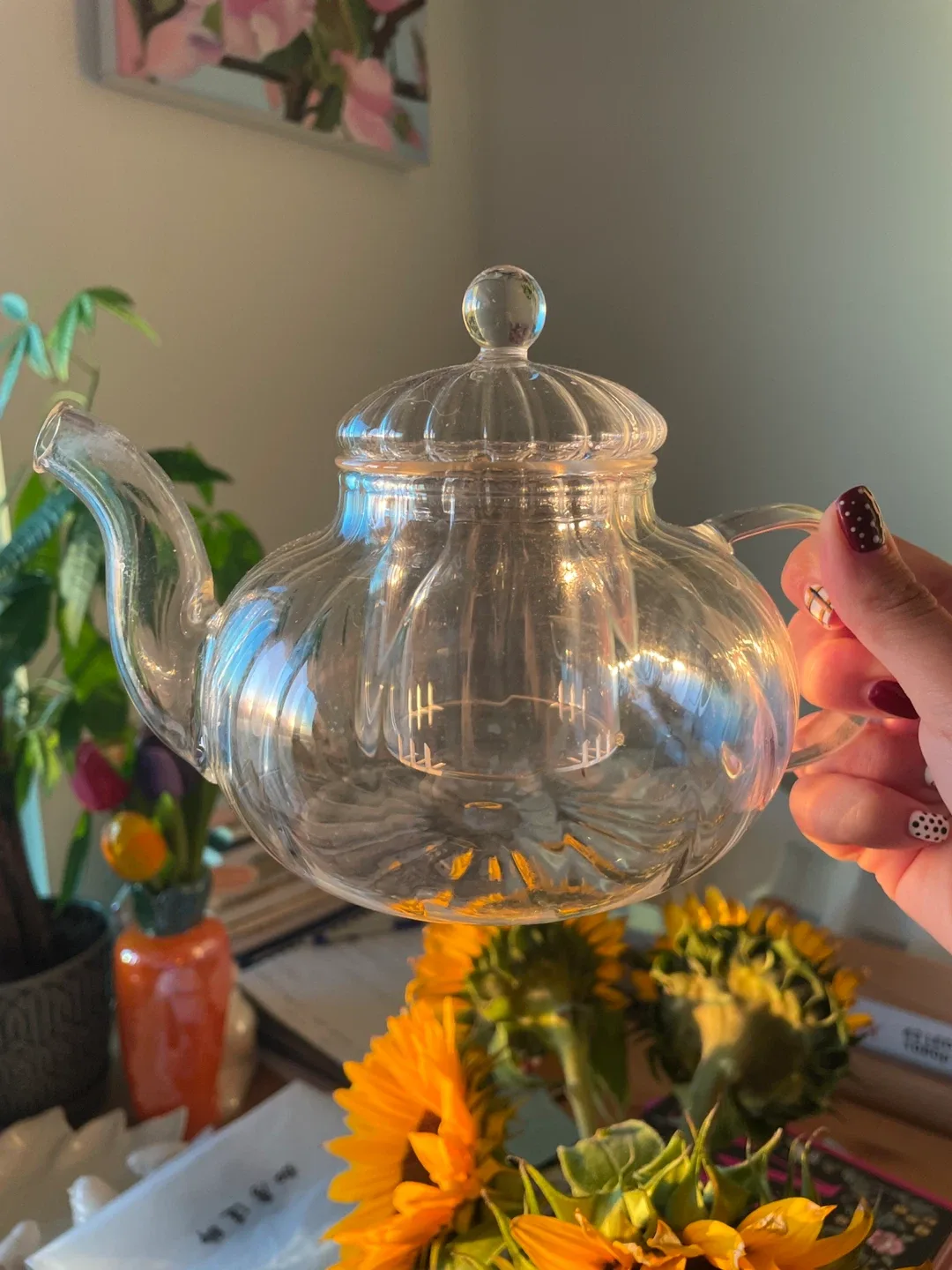 Clear Glass Teapot thumbnail