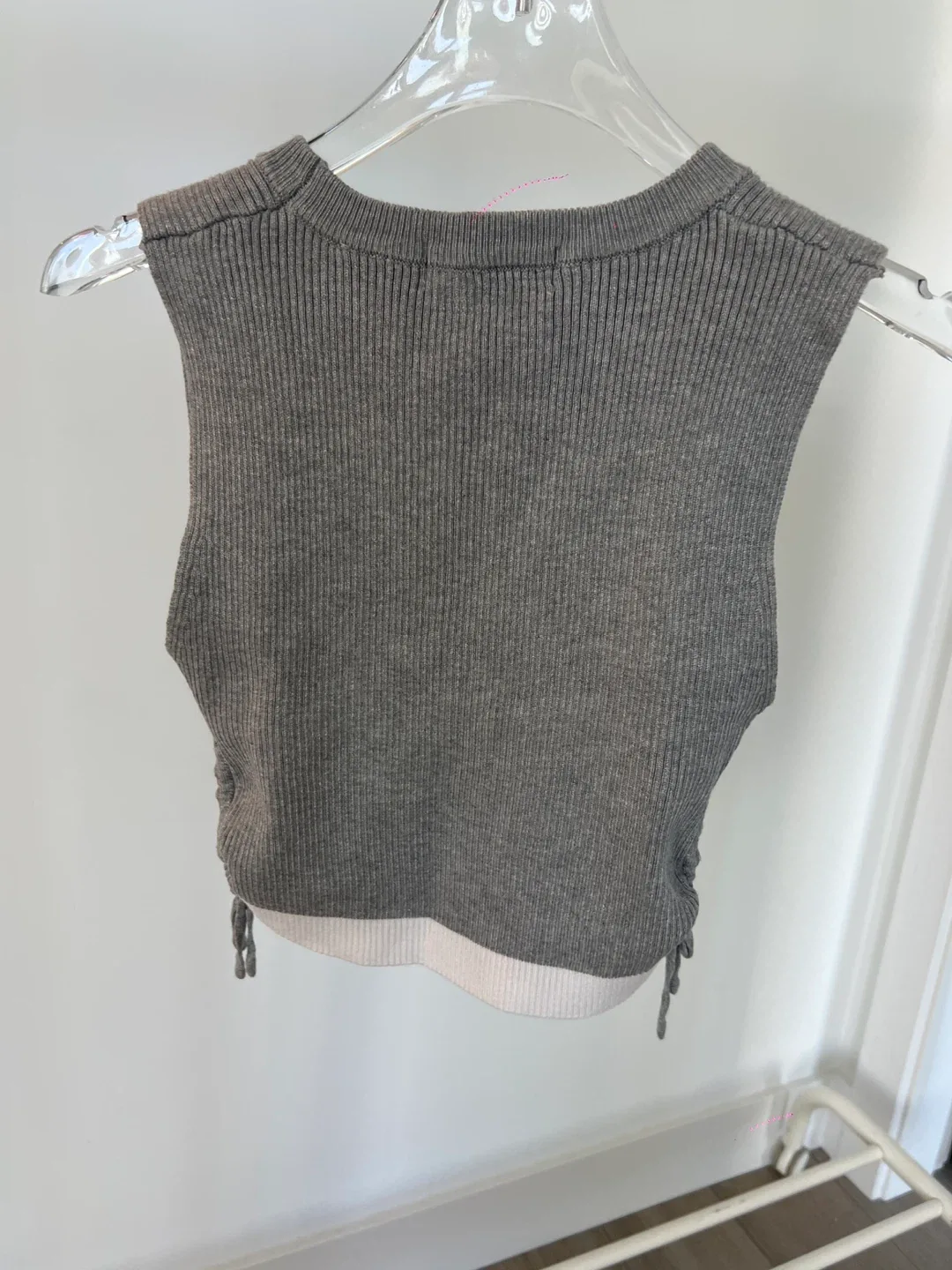 Air Space Lady Ribbed Tank Top - Size M image indicator(3)