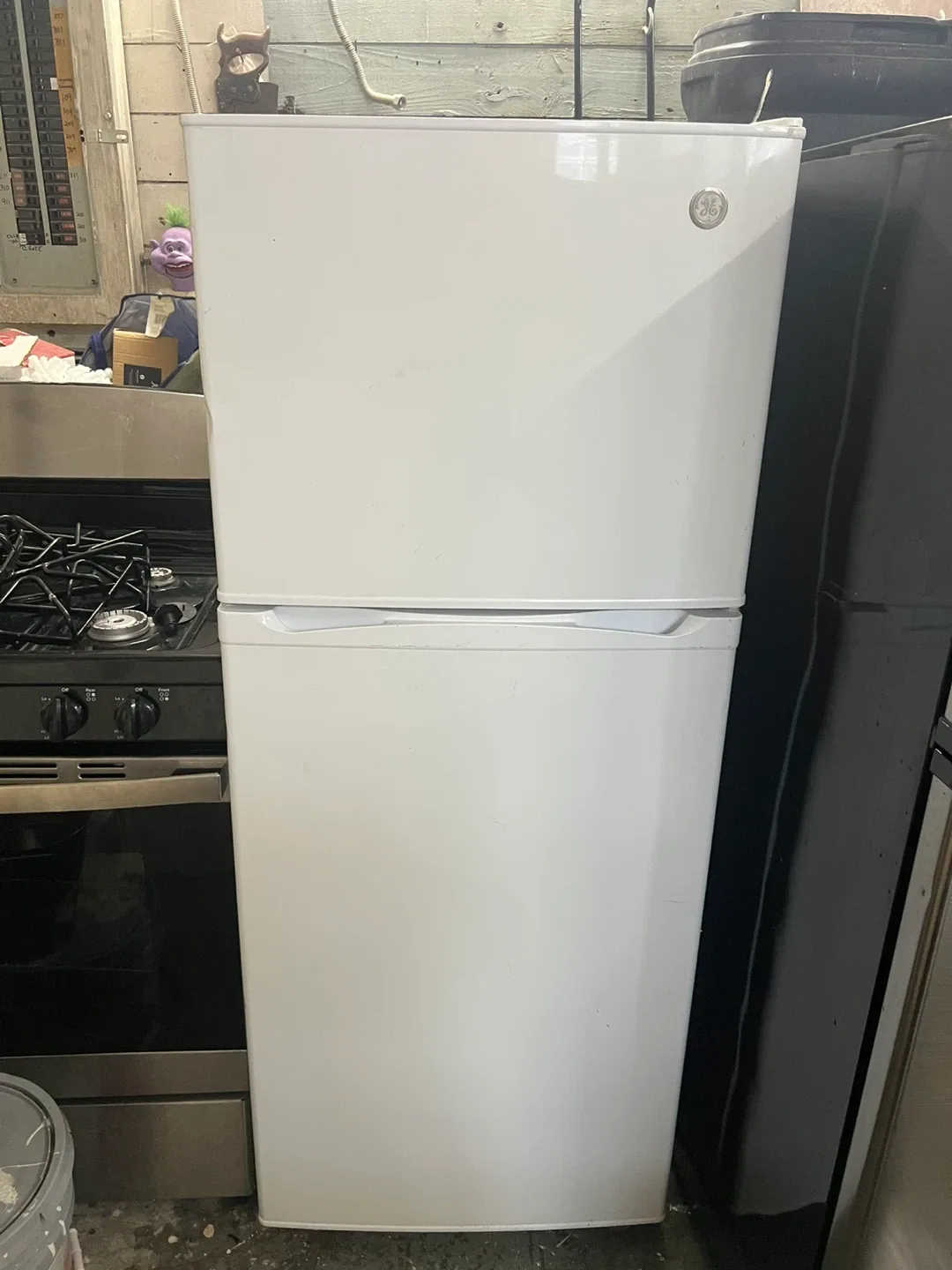 GE White Refrigerator