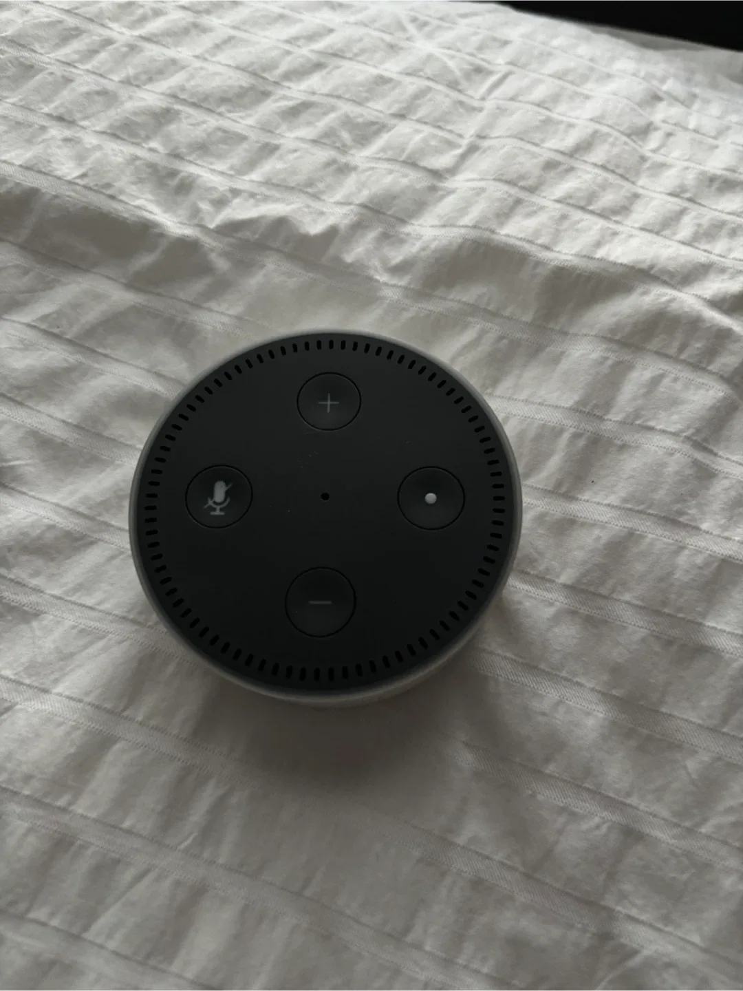 Amazon Echo Dot (2nd Generation) - Smart Speaker image indicator(5)