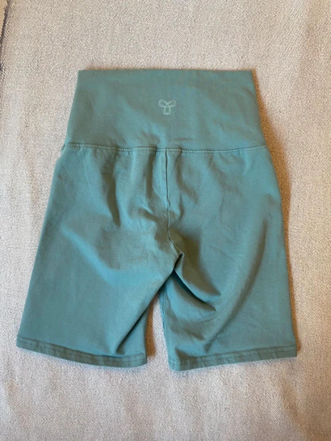 Aritzia Biker Shorts - Size XS image indicator(2)