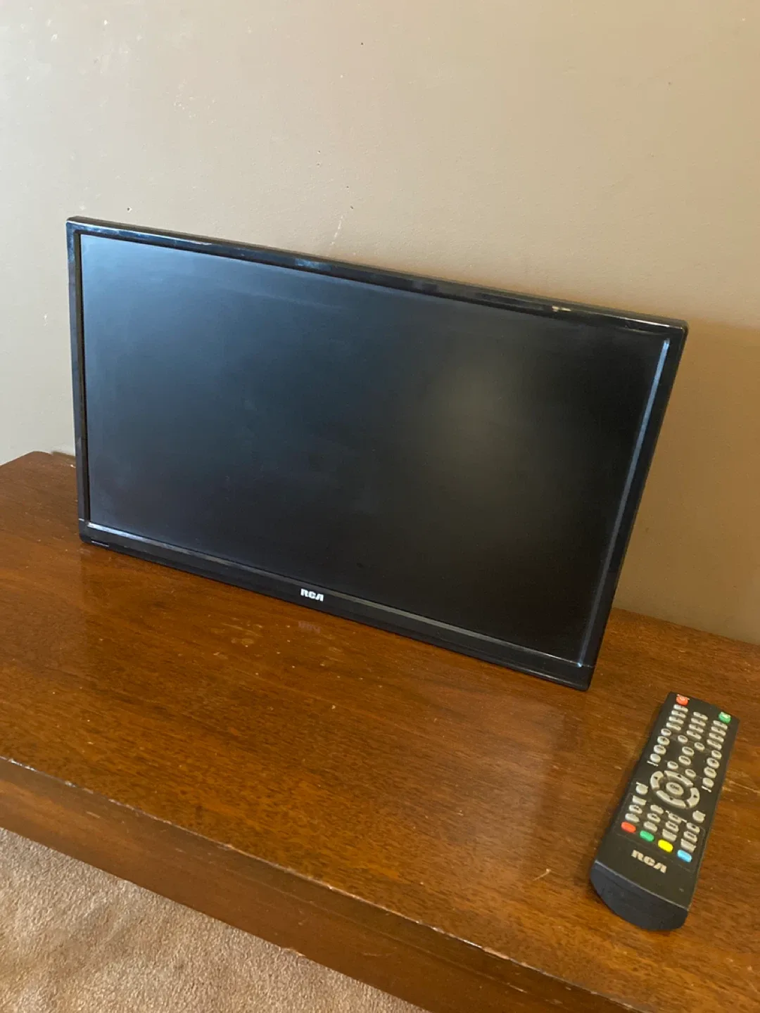 RCA 19" LED HDTV Television