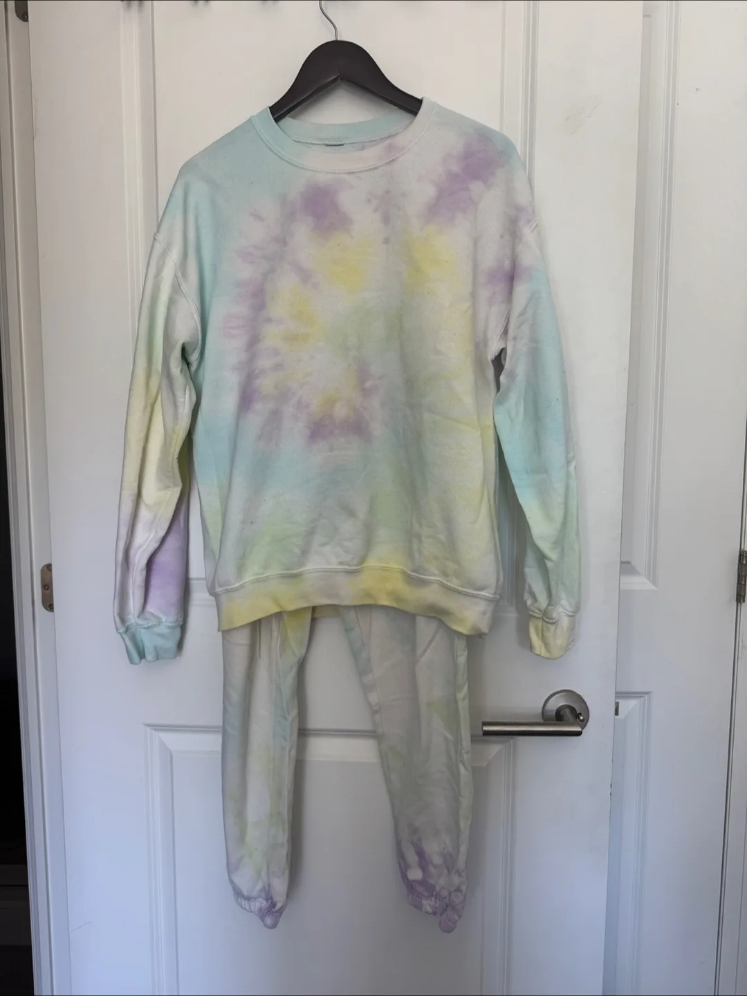 Pastel Tie Dye Lounge Set thumbnail