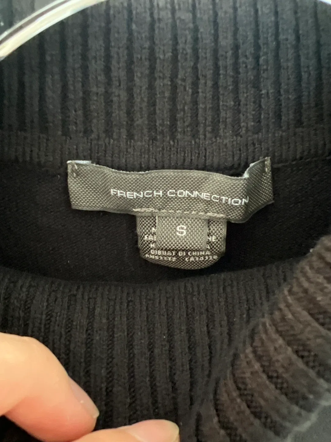 French Connection Black Turtleneck - Size S image indicator(2)