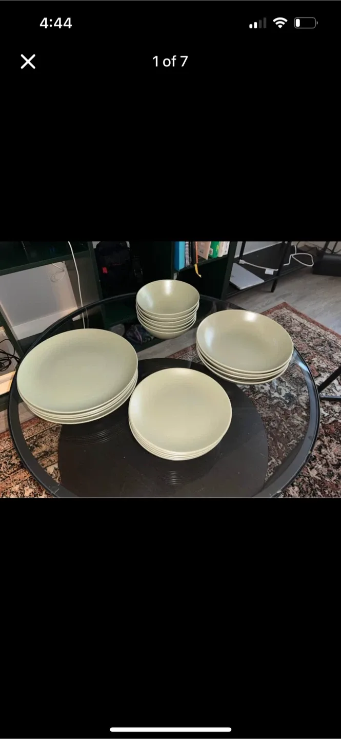 Ikea FÄRGKLAR Dish Set - 22 Pieces thumbnail