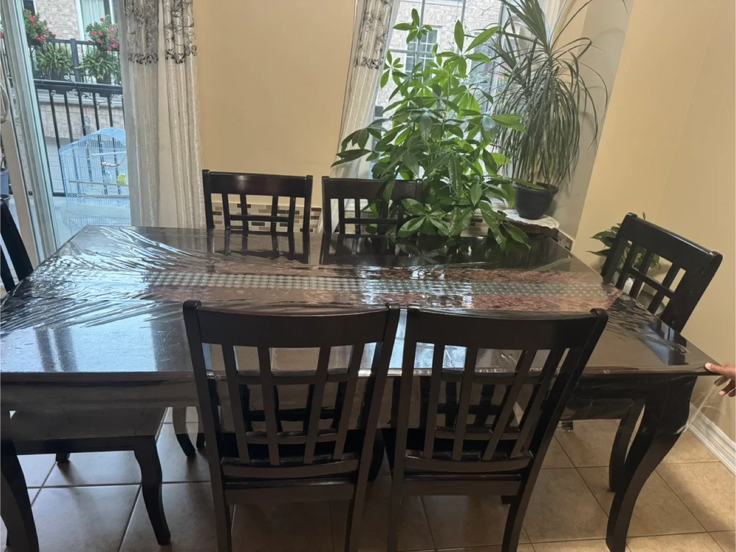 Dining Table with 6 Chairs image indicator(2)