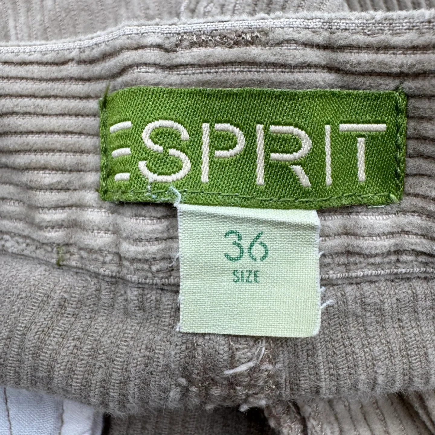 Vintage Esprit  Shorts Women's Size US 4 Tan New Without Tag image indicator(5)