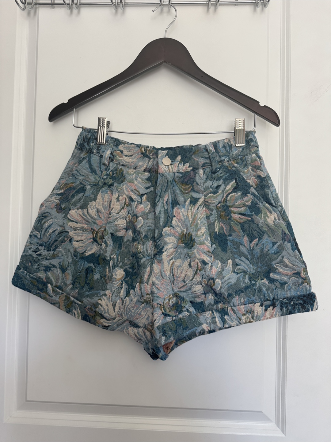 Shein Floral Tapestry Shorts - Size M