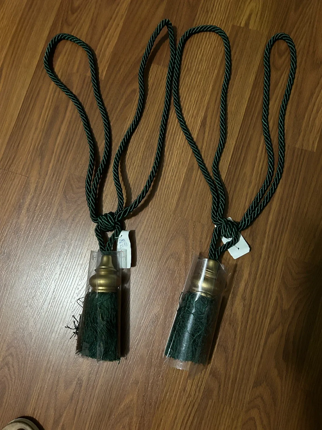 Green Tassel Curtain Tiebacks - Set of 2 thumbnail