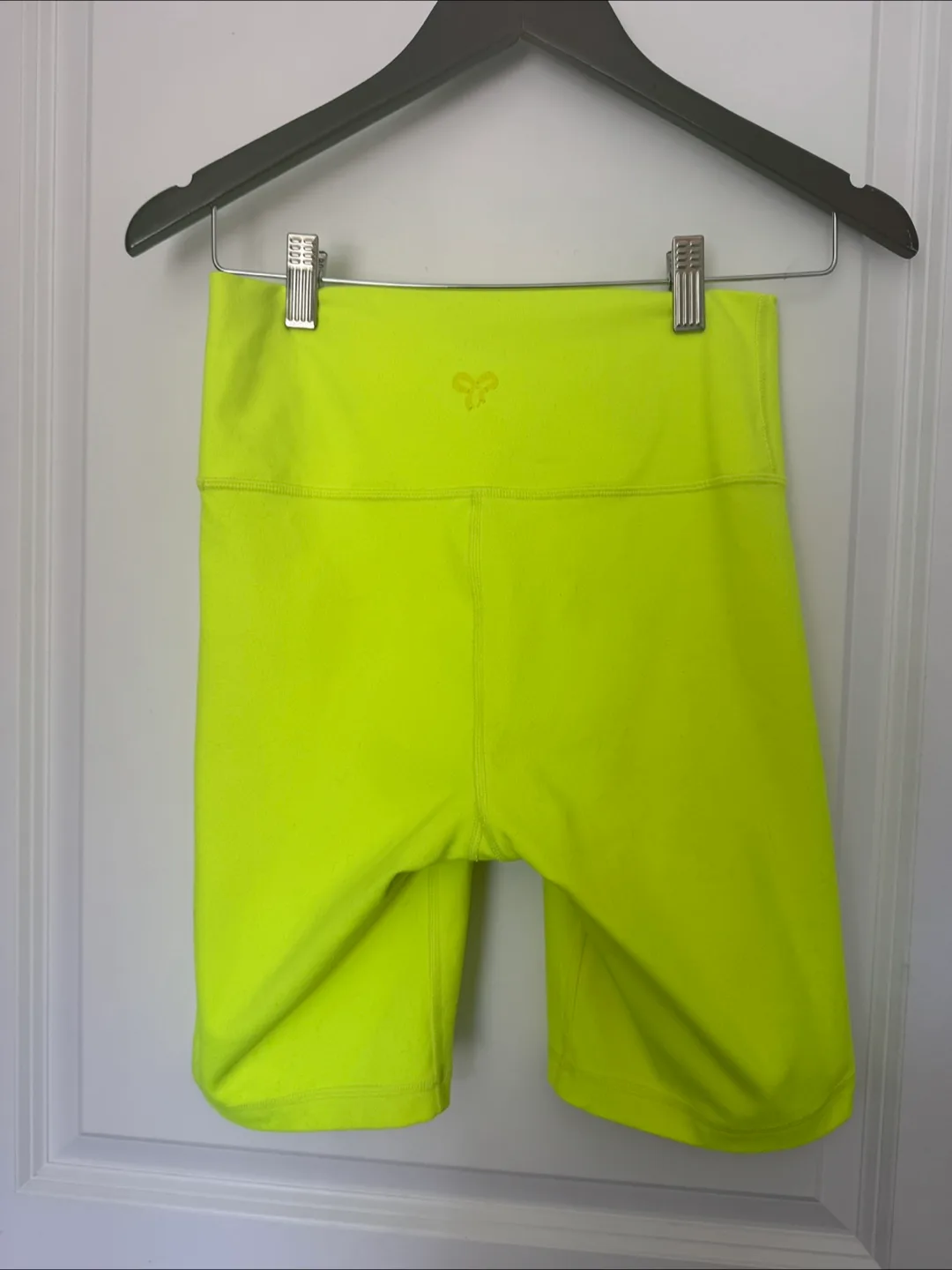TNA Neon Yellow Bike Shorts - Size M image indicator(3)