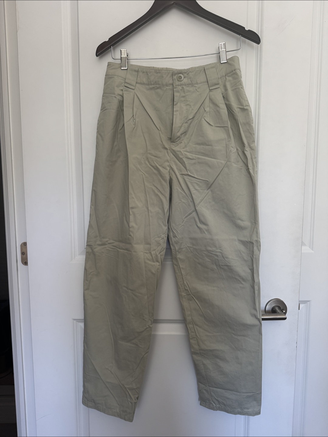 MNG (Mango) sage green Pants - Size 8