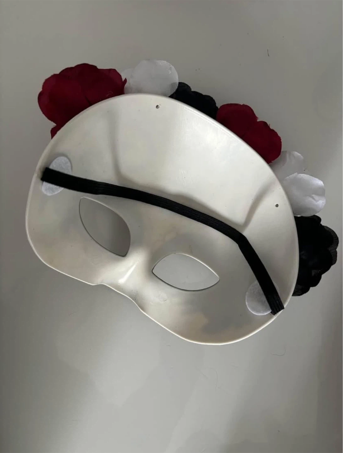 Halloween | Sugar Skull Mask with Floral Detail - photo 2