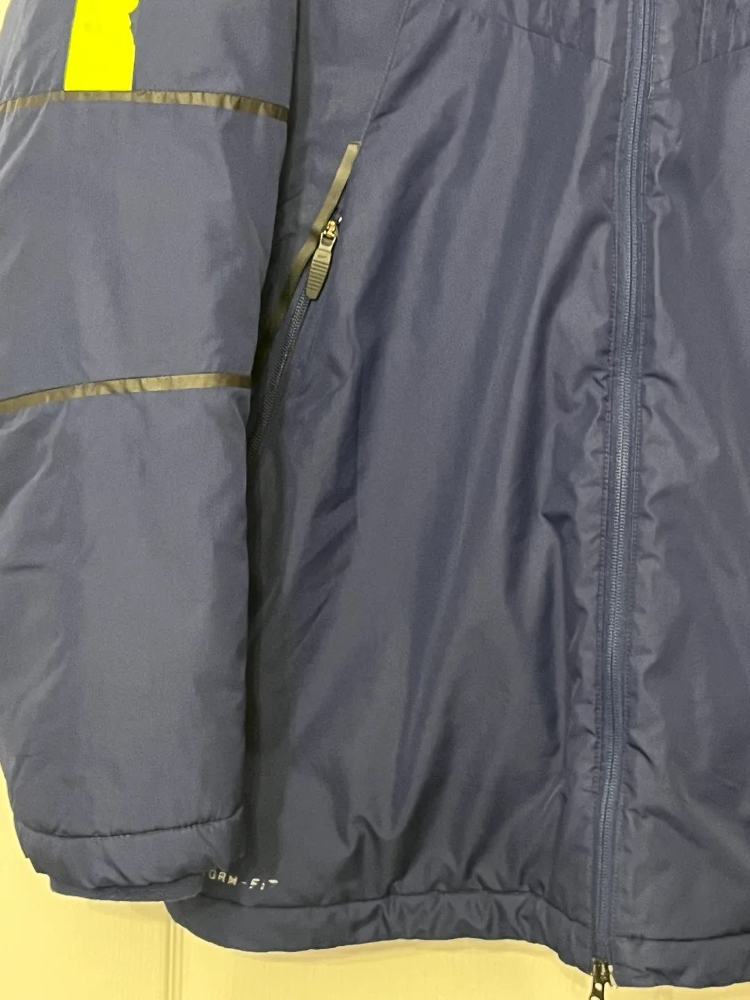 Nike FC Barcelona Storm-FIT Puffer Jacket Winter Parka image indicator(4)