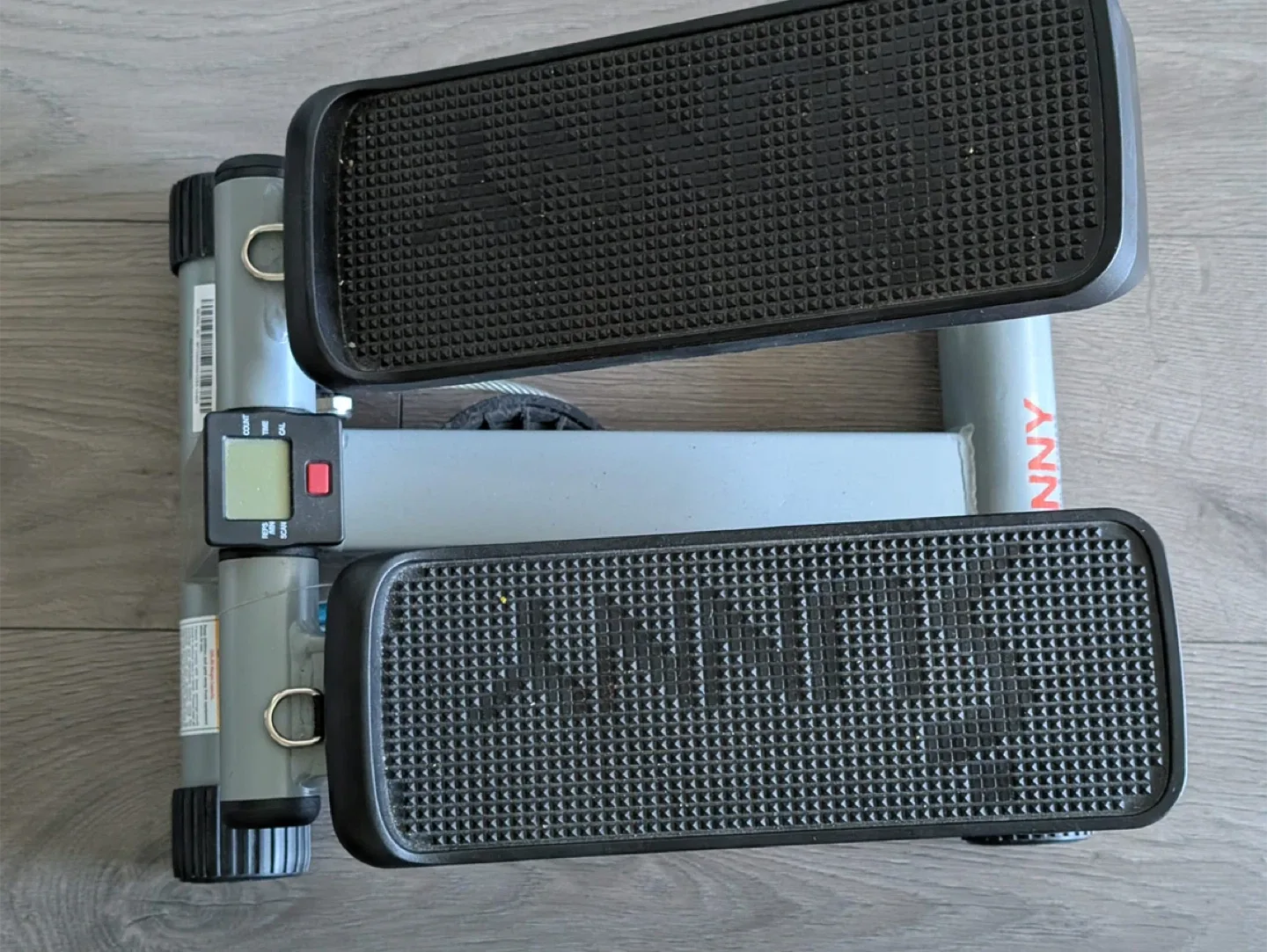 Sunny Health & Fitness Mini Stepper image indicator(3)