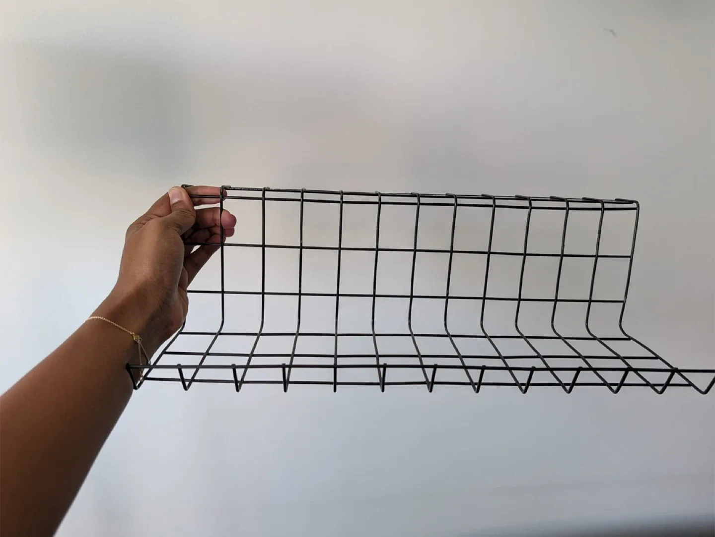 Black Wire Shelf with Screws thumbnail