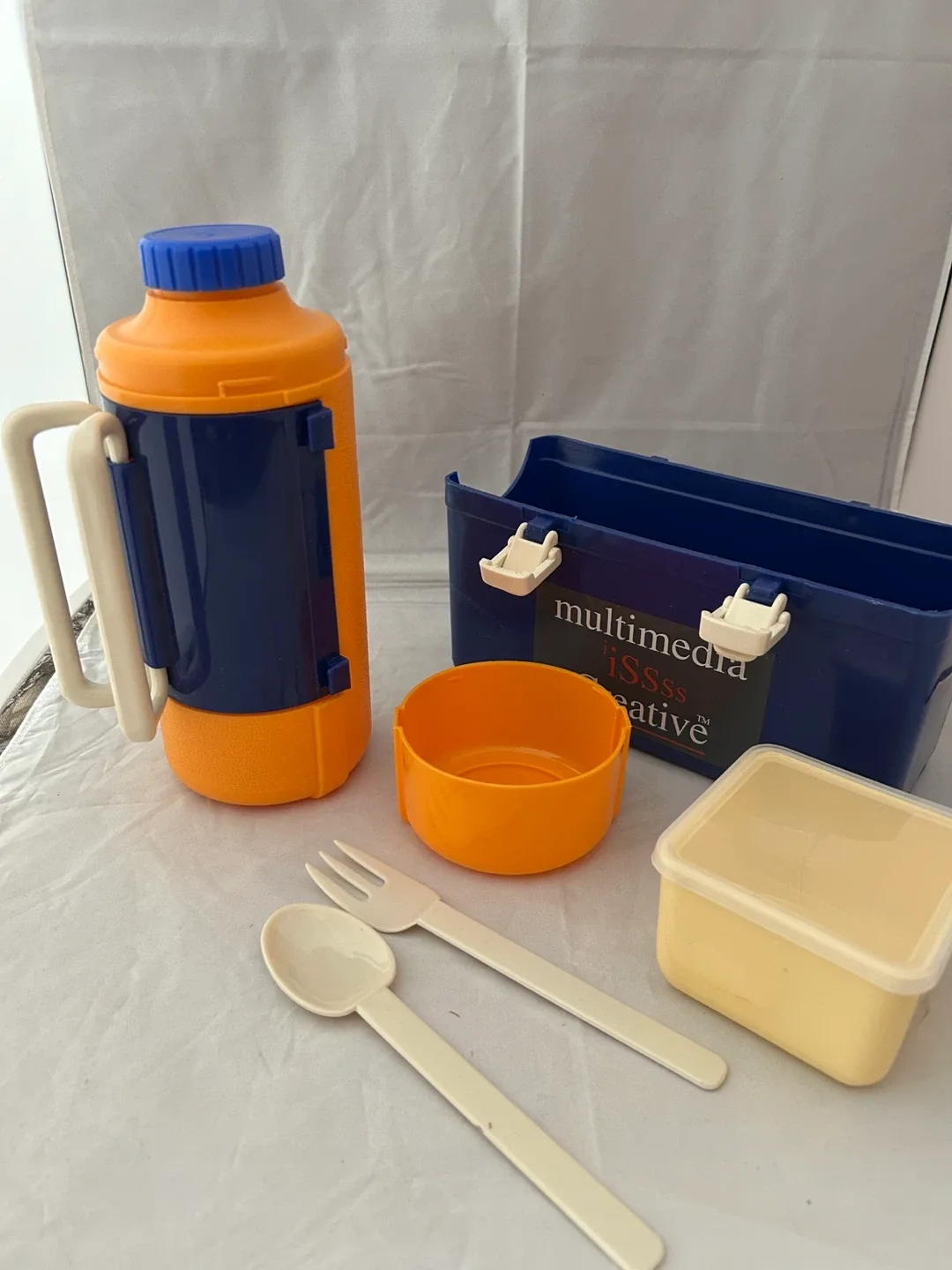 Lunchbox set image indicator(3)